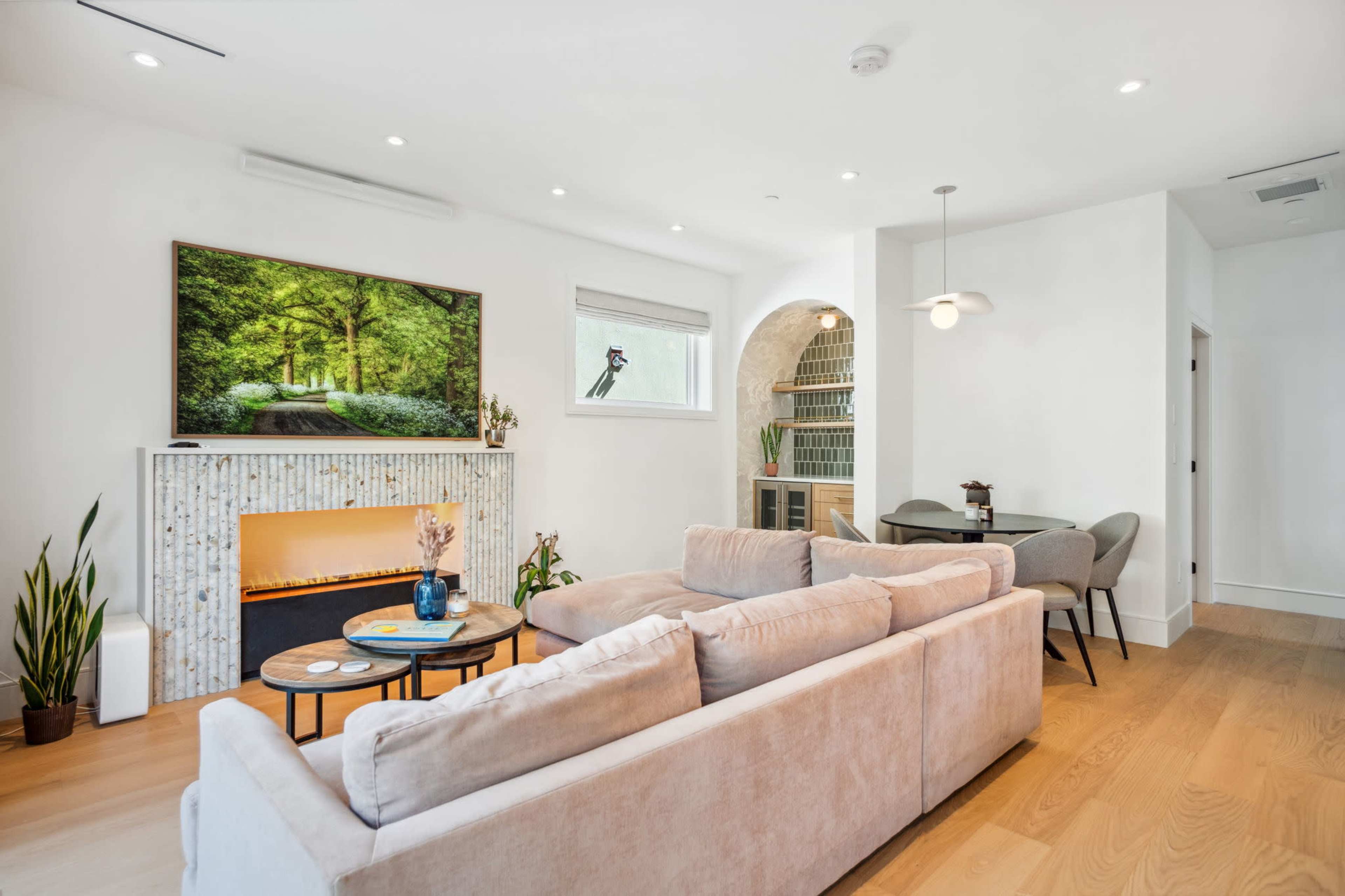 NEW 2024 Duplex with Modern Minimalist Design Image in East Vancouver, Vancouver, BC