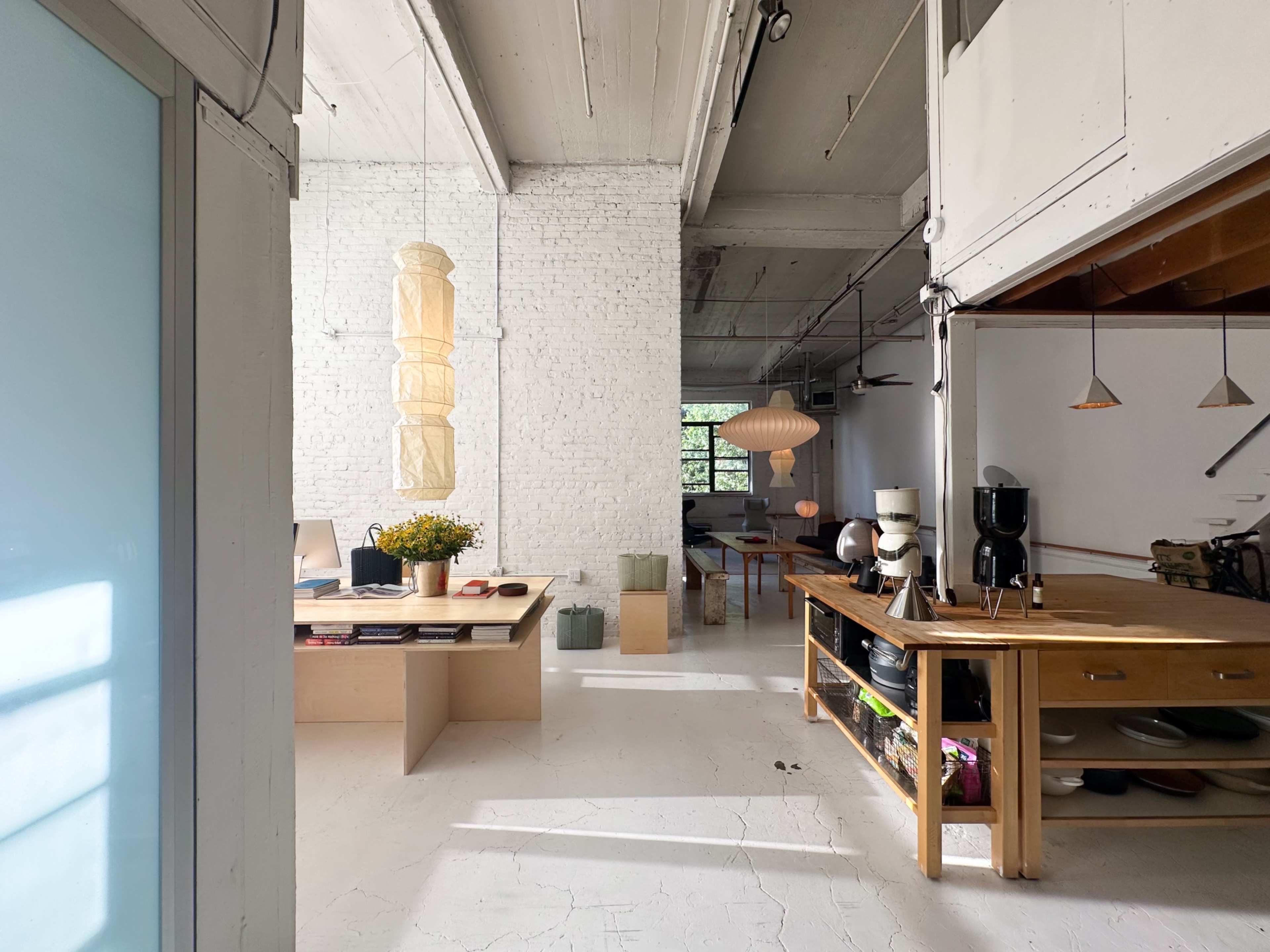 Design Forward Loft Apartment Image in Greenpoint, Brooklyn, NY