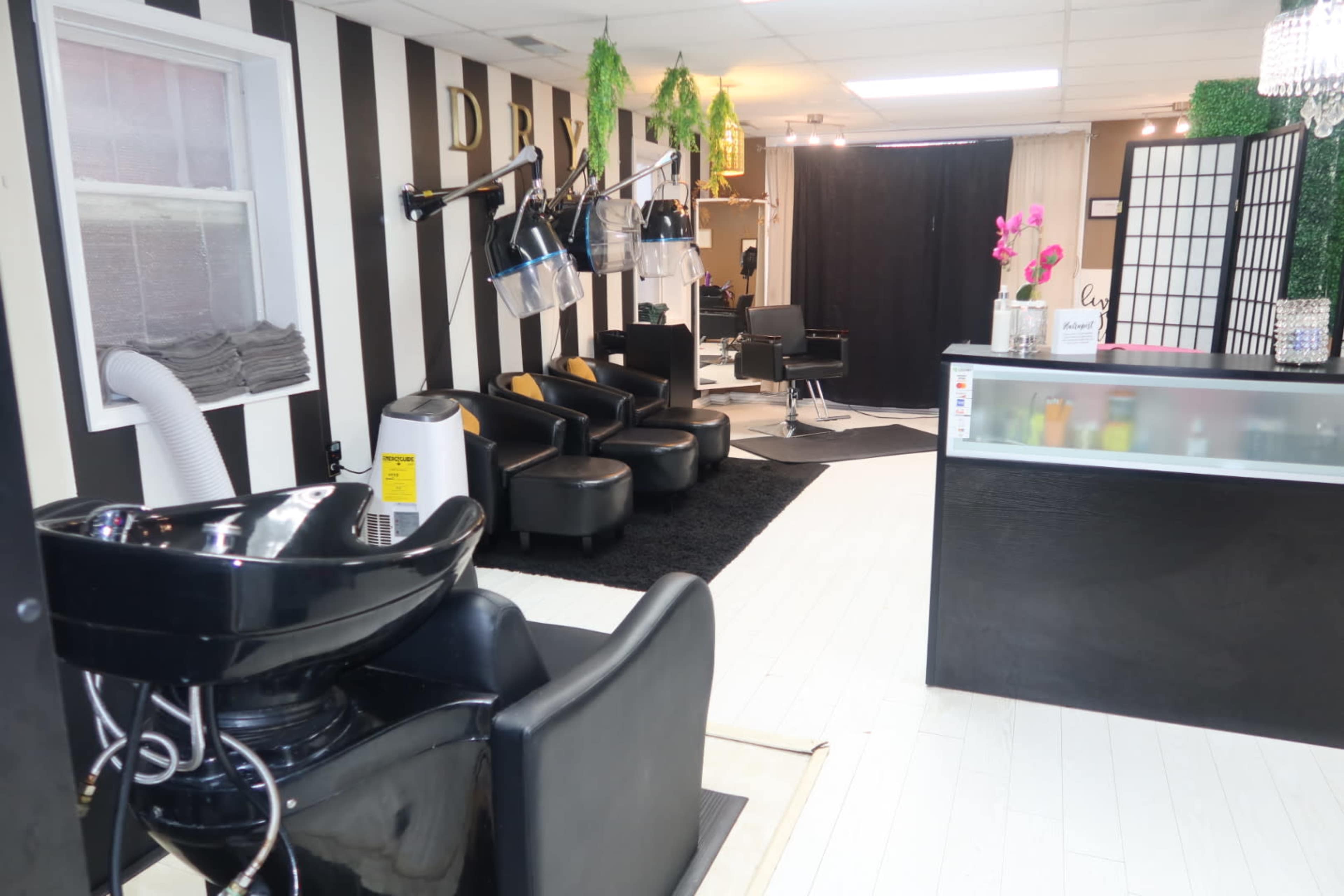 Downtown Luxury Salon with Skyline View Image in Silver Spring, Silver Spring, MD