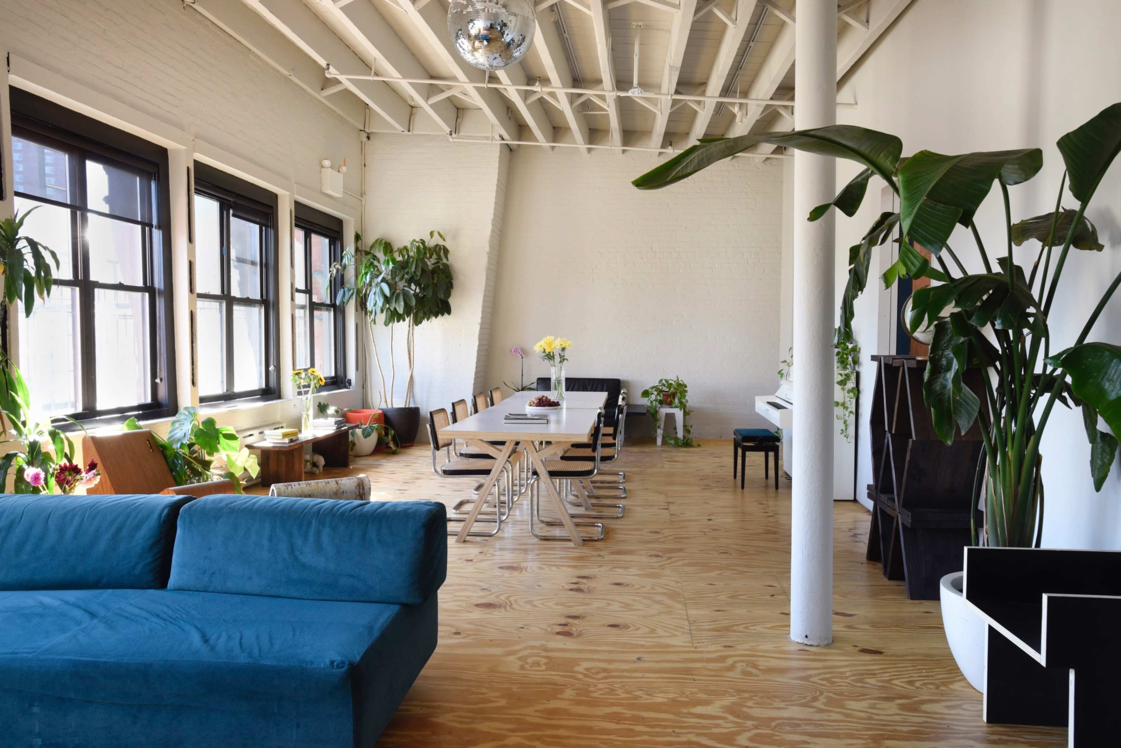 Chinatown Studio Event Space with Skylight Room - Full Floor Image in Chinatown, New York, NY