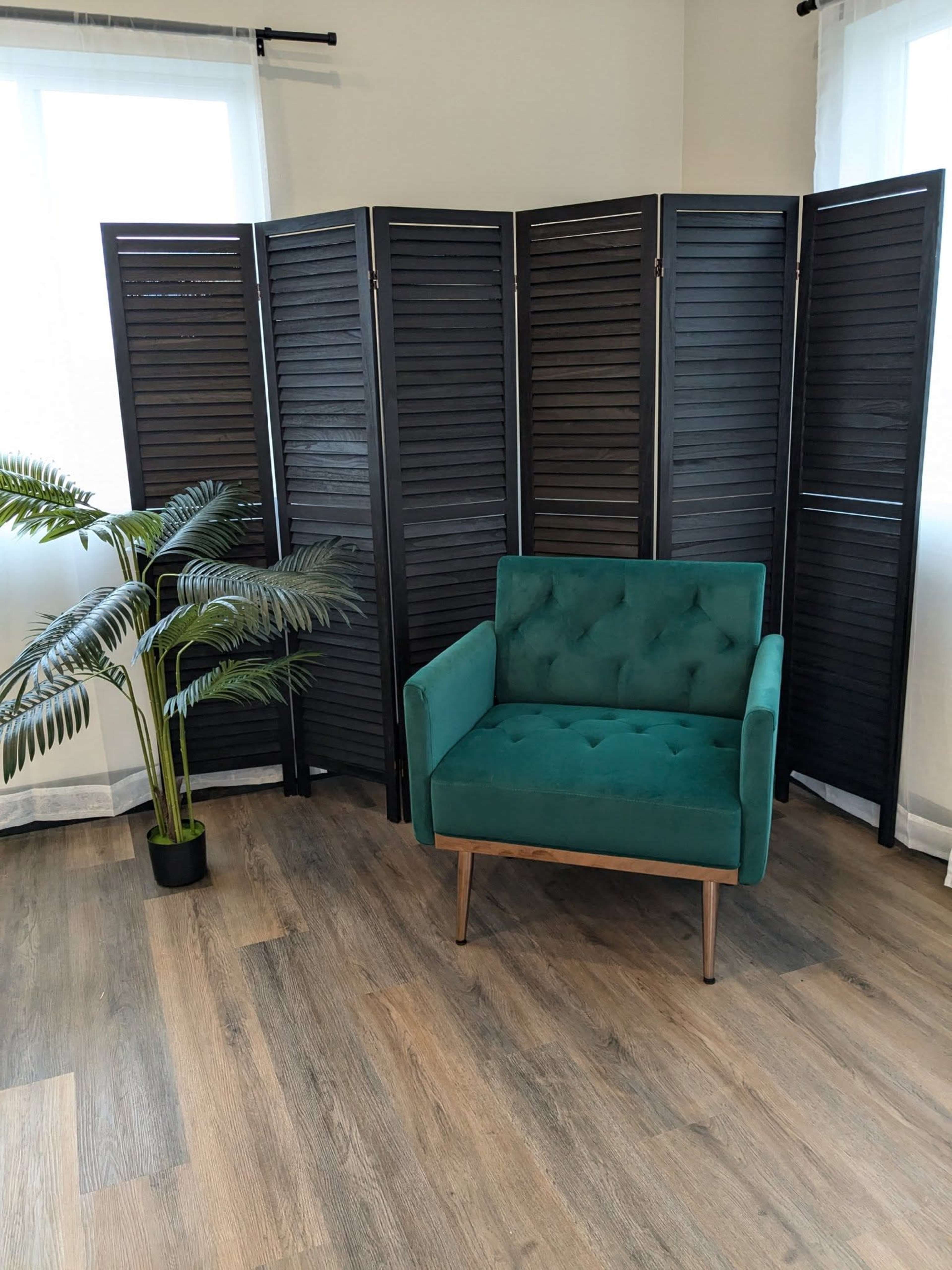 Airy, luxury, and elegant Image in , Greeley, CO