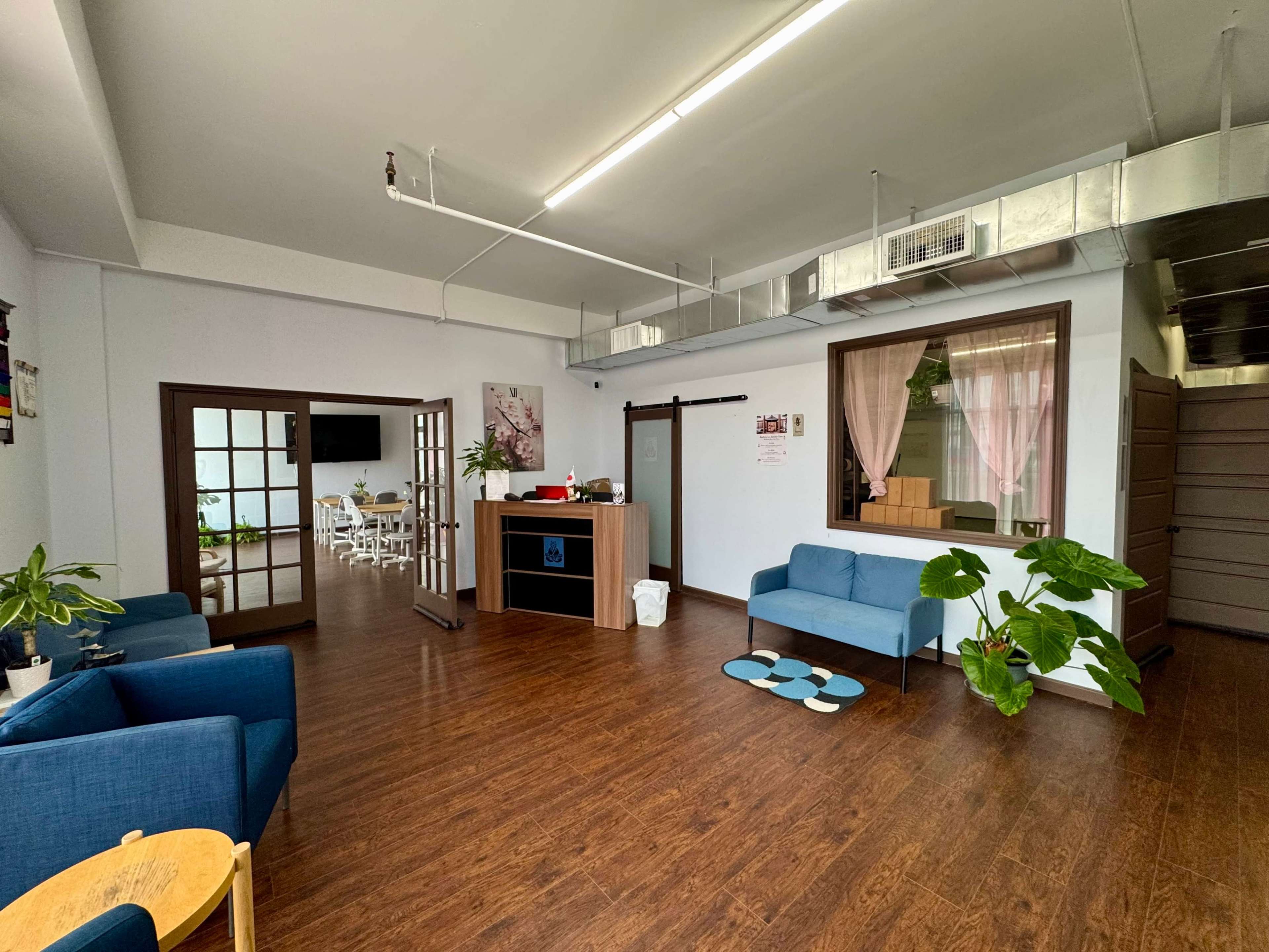 Beachside Wellness Studio with Three Versatile Rooms Image in Rockaway Park, Rockaway Park, NY
