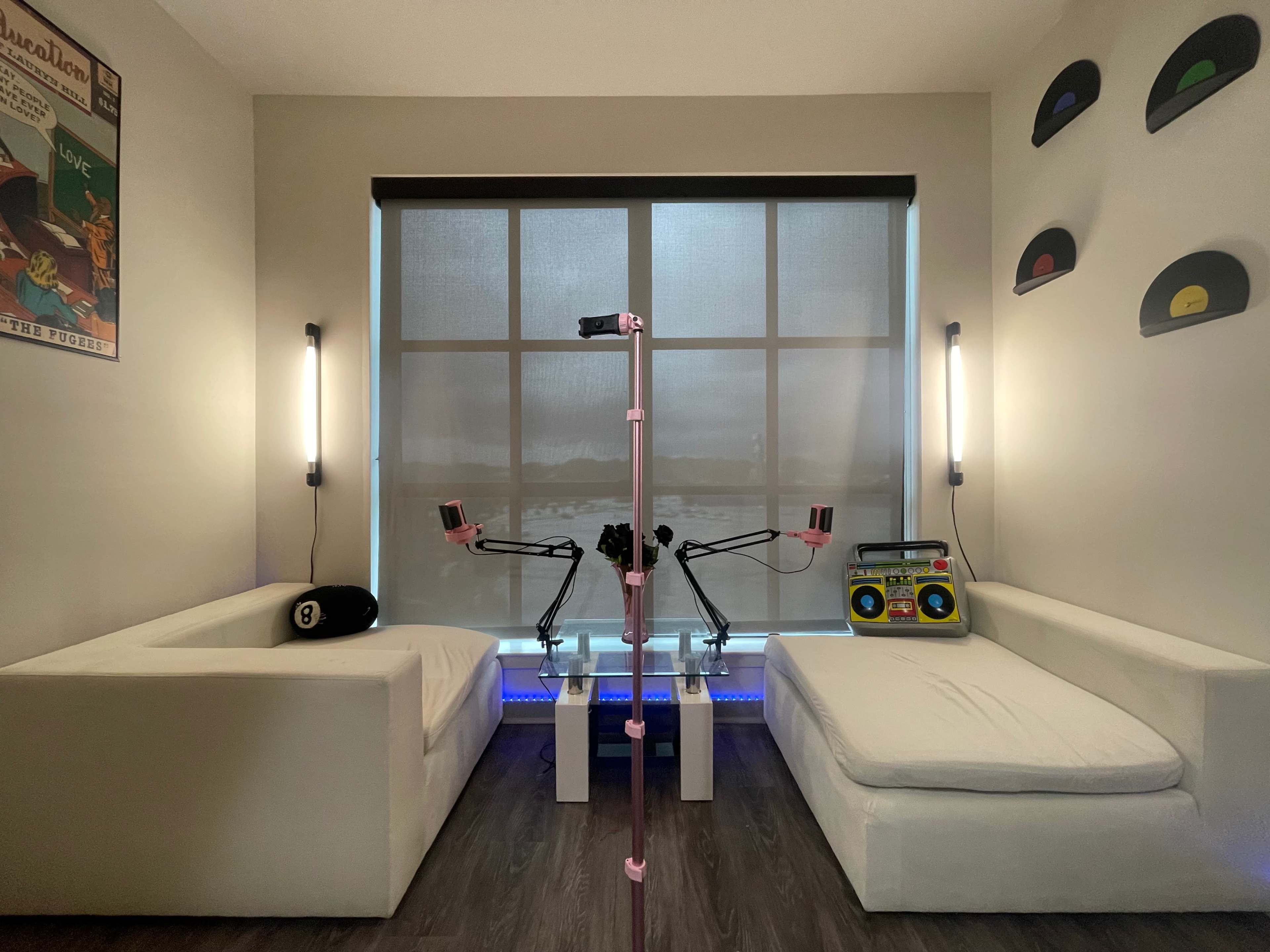Studio Space For All Your Creative Needs Ft. Dance Studio, Photography Studio, Podcast Room + More! Image in Summerhill, Atlanta, GA
