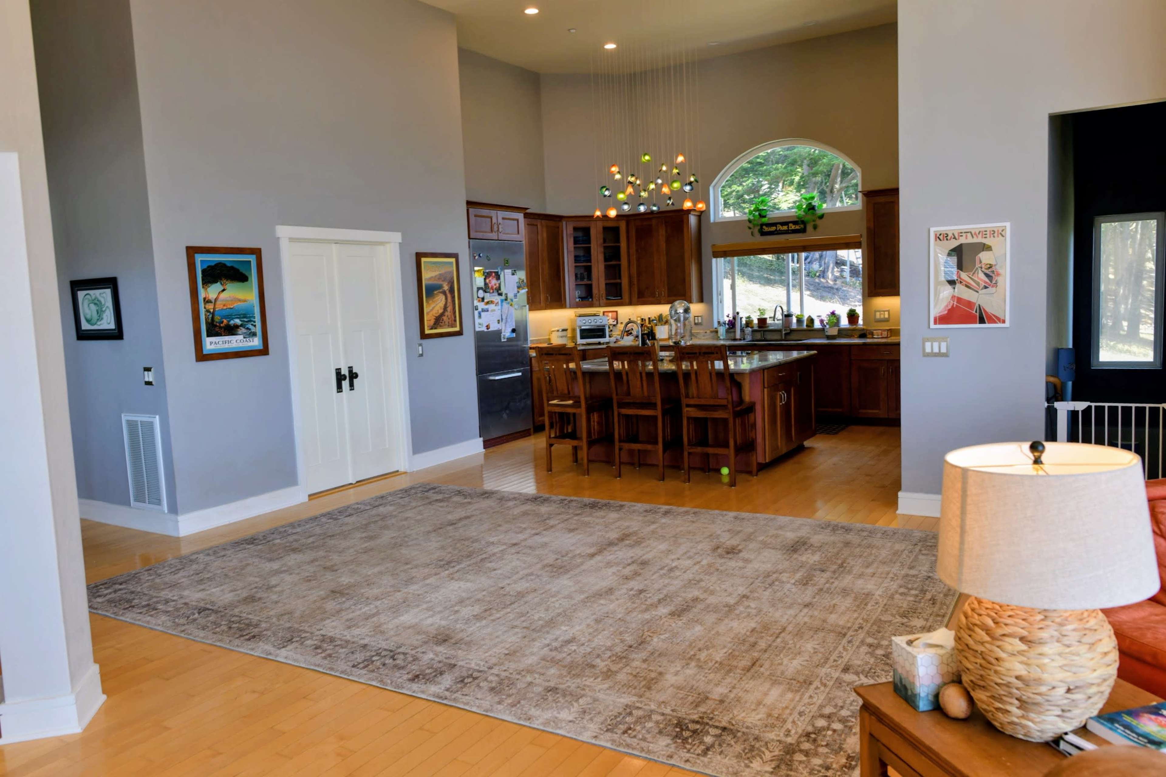 Architectural Ocean-View Home with Expansive Coastal Backdrop Image in Sharp Park, Pacifica, CA