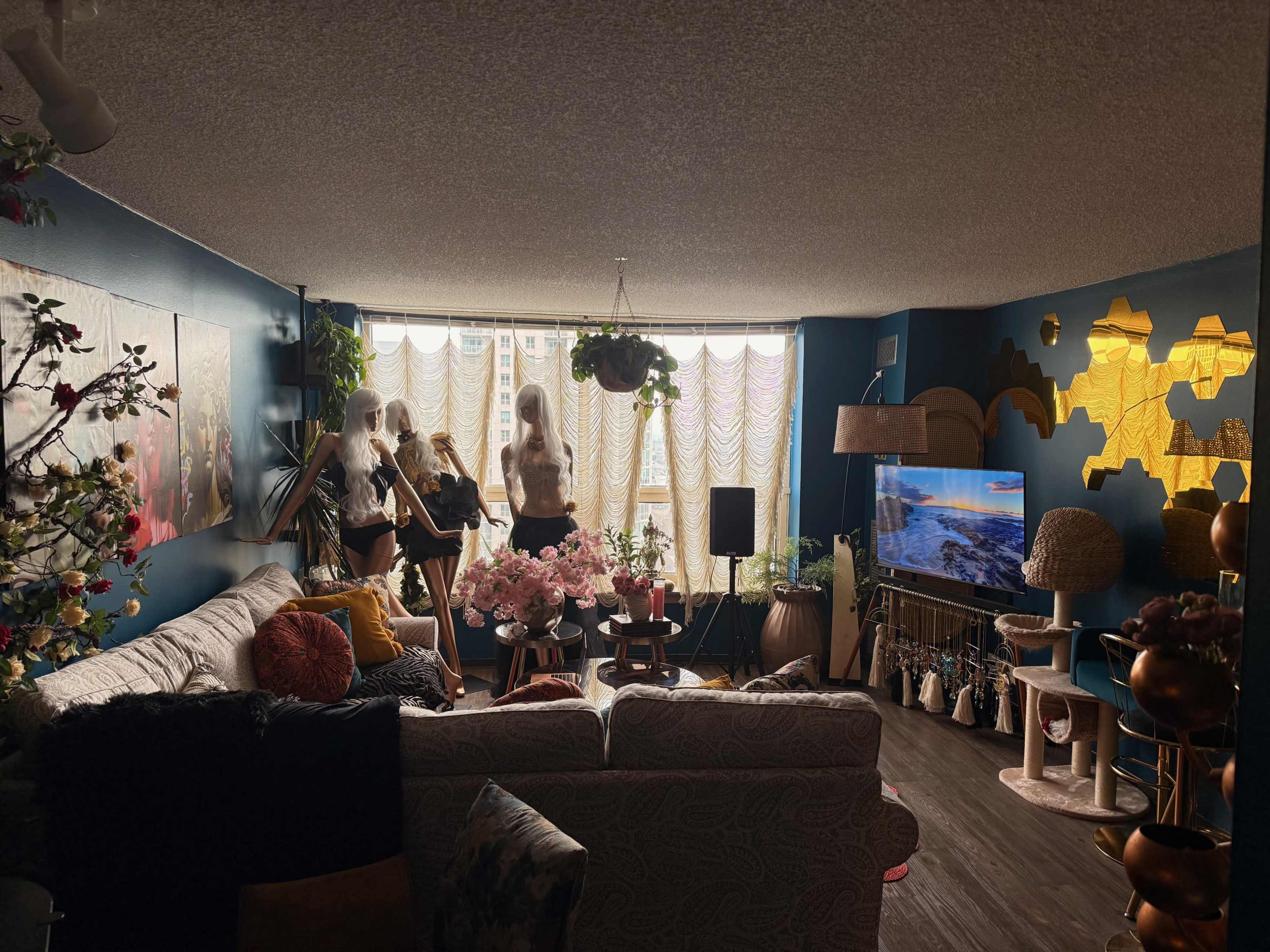 Brittany's Pad Image in Near West Side, Chicago, IL