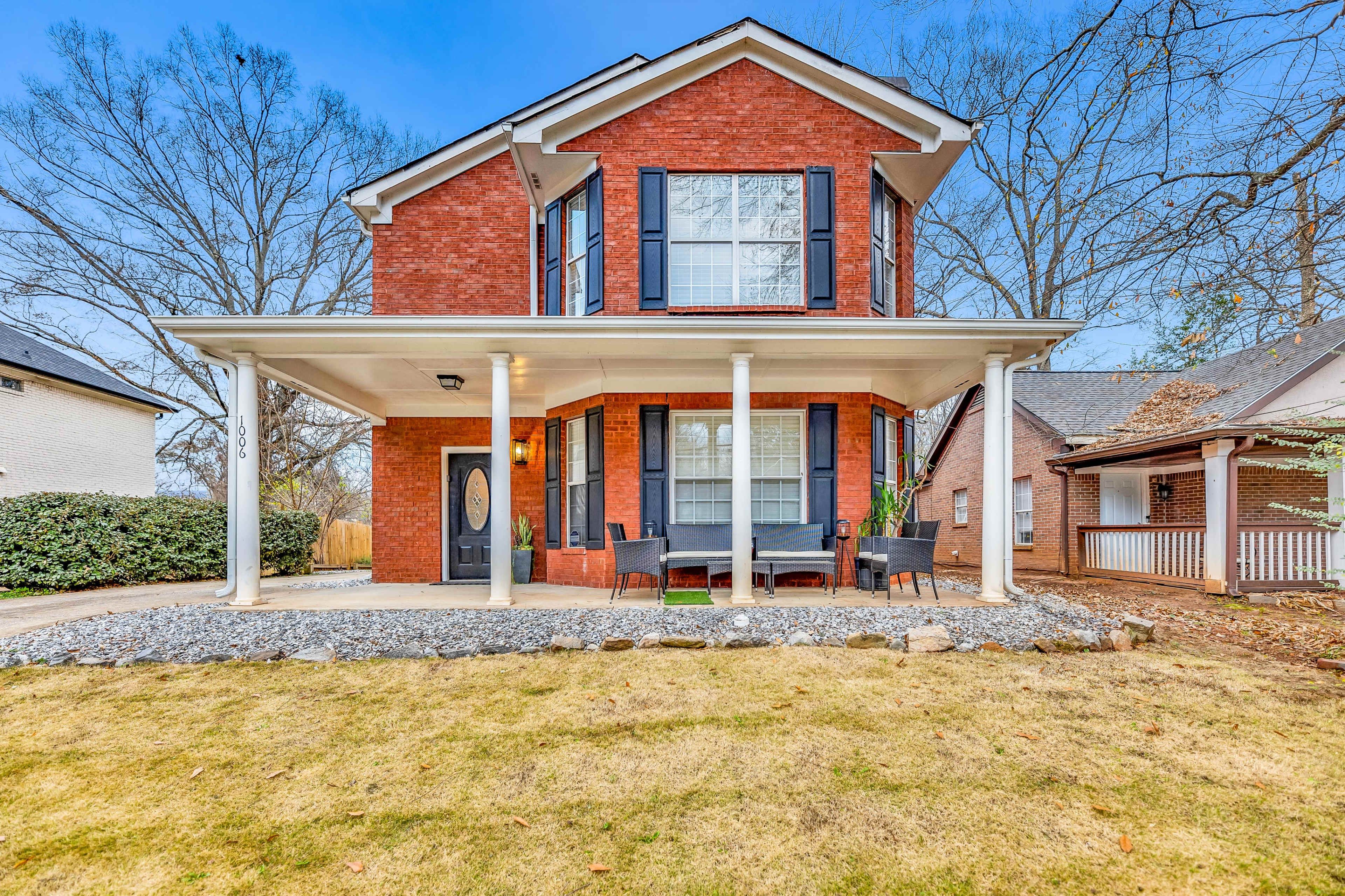 Roomy, Urban Event & Production compound in a Historic Atlanta Neighborhood Image in Peoplestown, Atlanta, GA