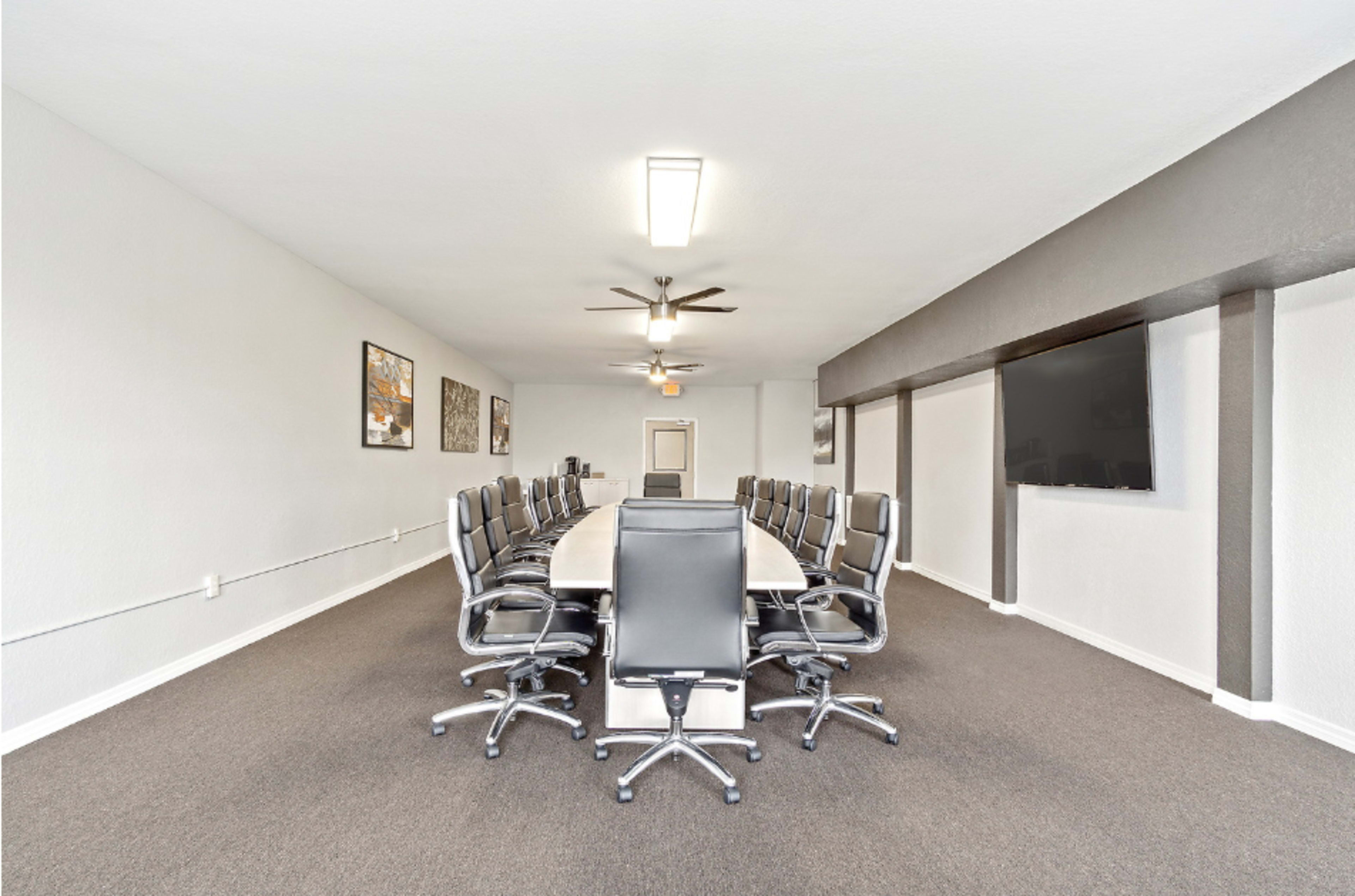 Contemporary Conference Room in Tampa Image in Northwest Tampa, Tampa, FL
