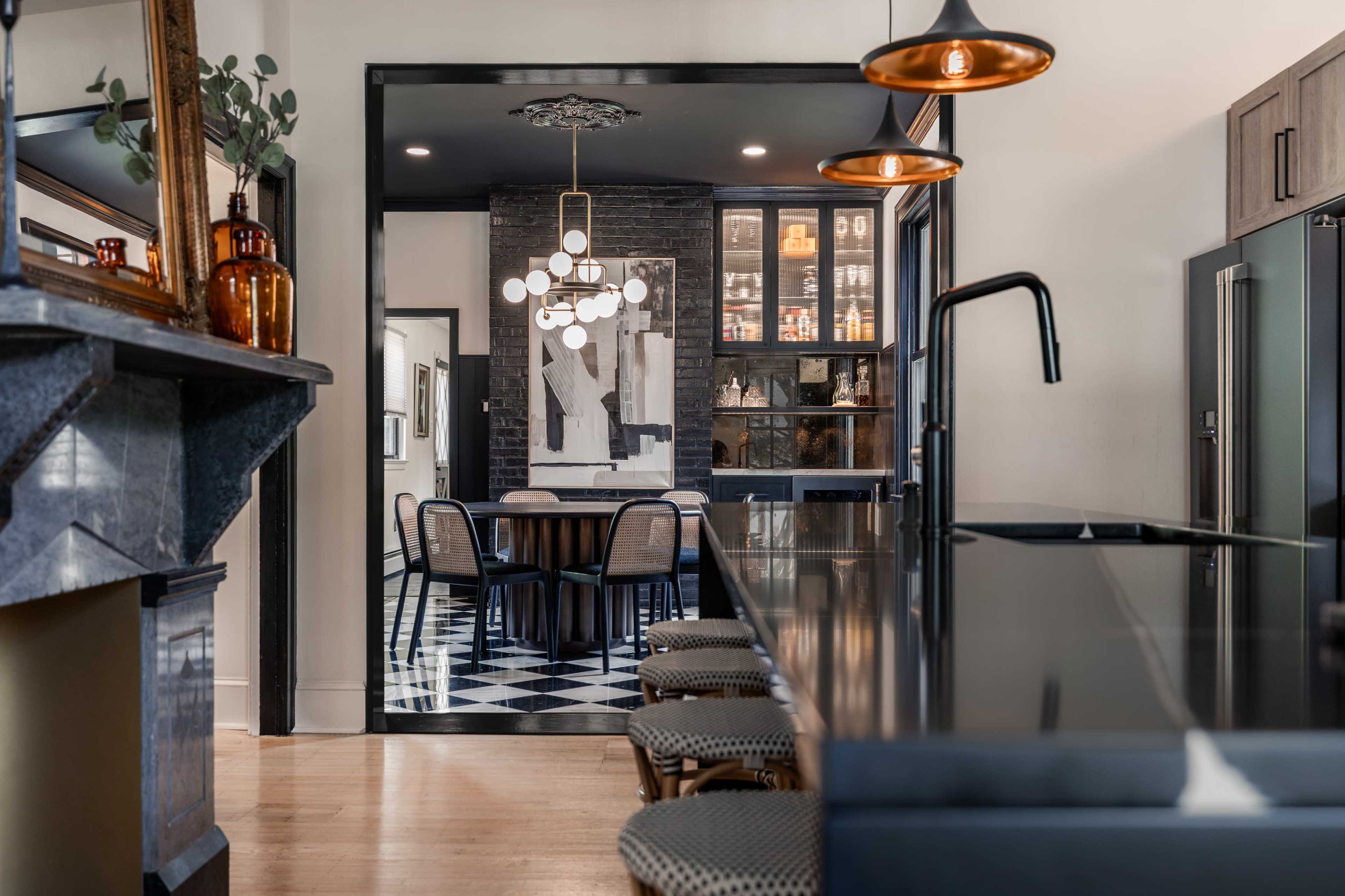 Modern Victorian Content House, Minutes from Philly! Image in Merchantville, Merchantville, NJ