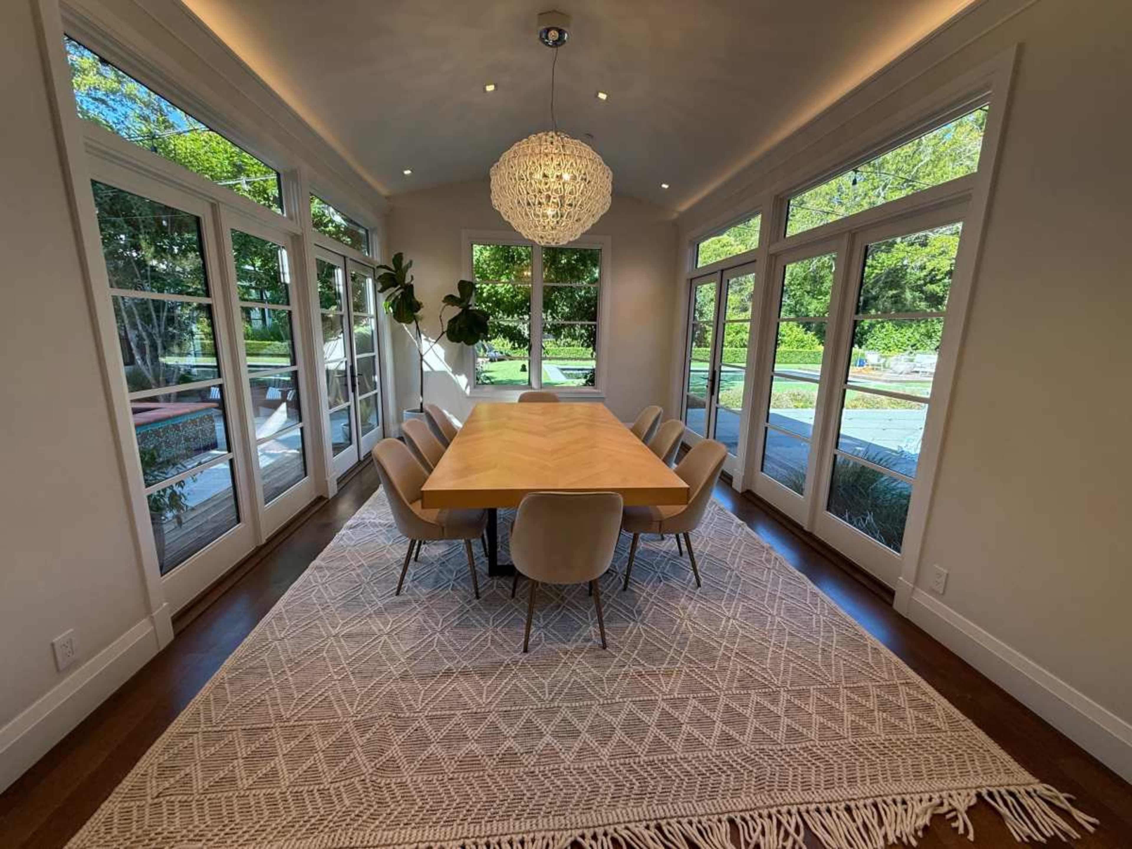 Stunning Spacious & Newly Renovated Resort Style Ranch Home Image in Sleepy Hollow, San Anselmo, CA