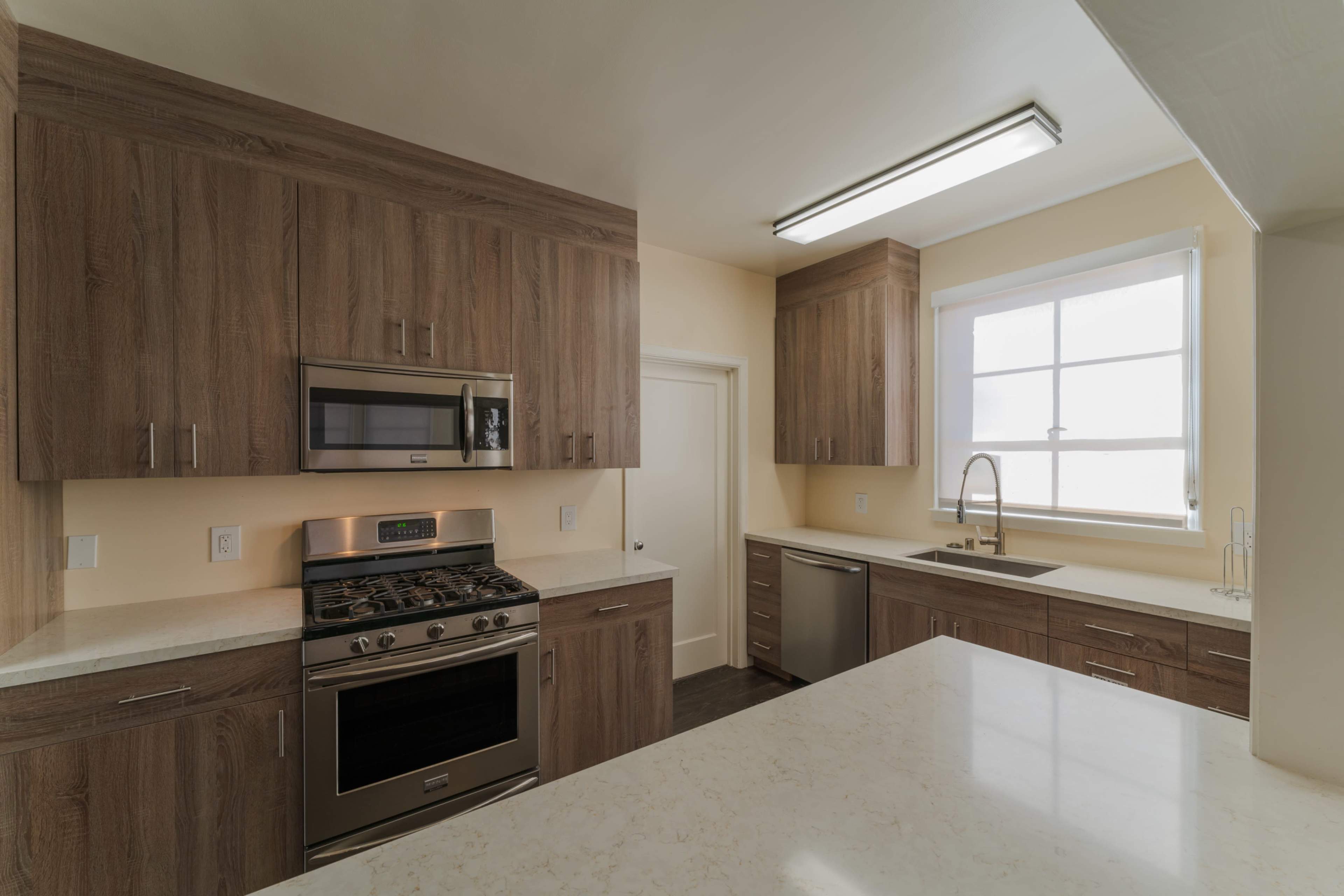 Community Room: Large Multi-Purpose Meeting, Classroom, Event, and Performance Space with Small Kitchen Image in North Central, San Mateo, CA