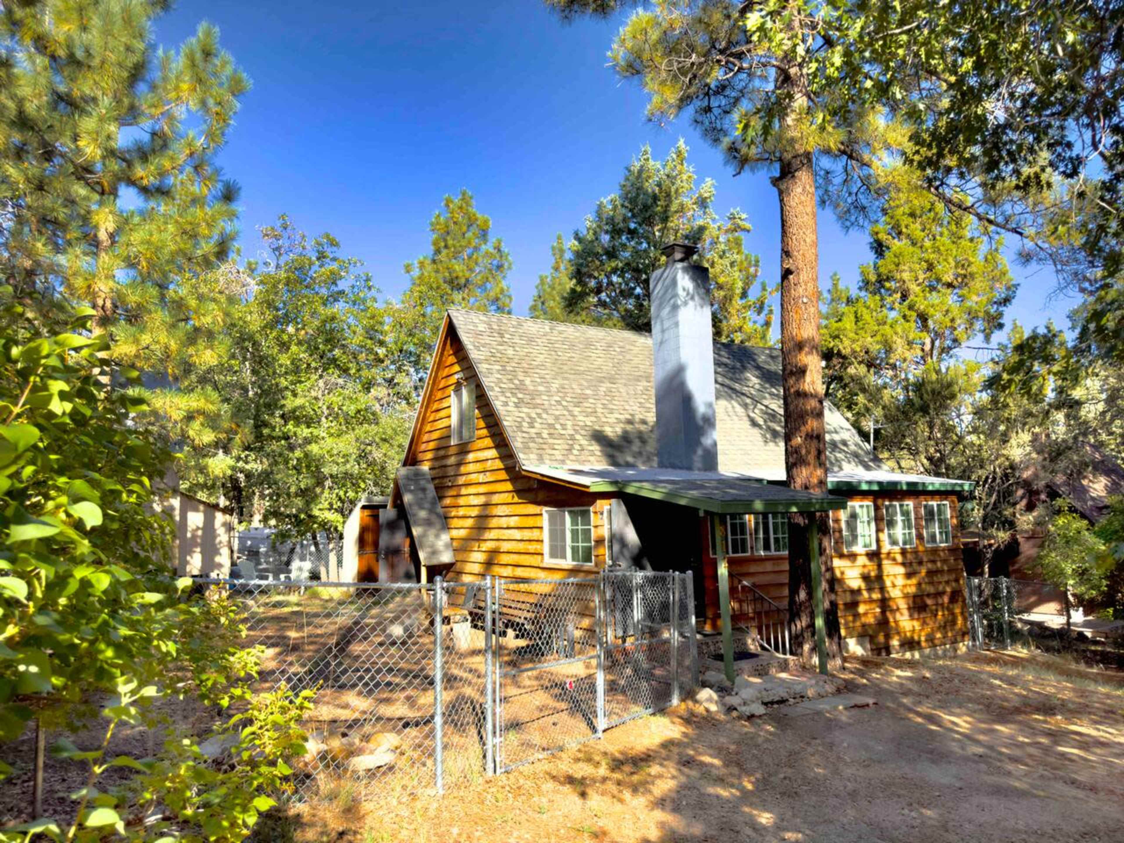 Mountain Cabin in the Woods Image in , Sugarloaf, CA
