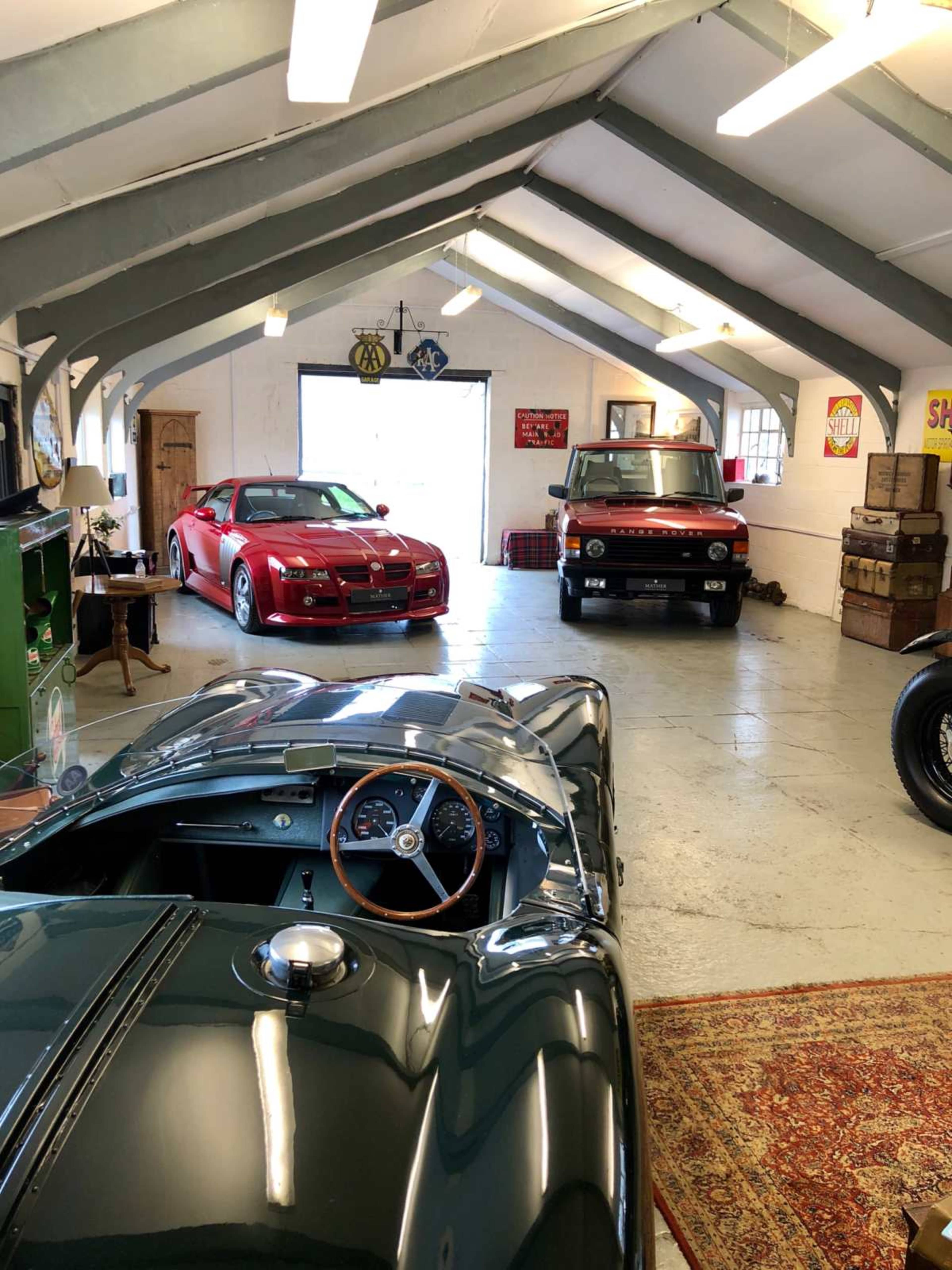 Classically British & rustic space in the heart of the North Cotswolds Image in Blockley, Gloucestershire, ENG