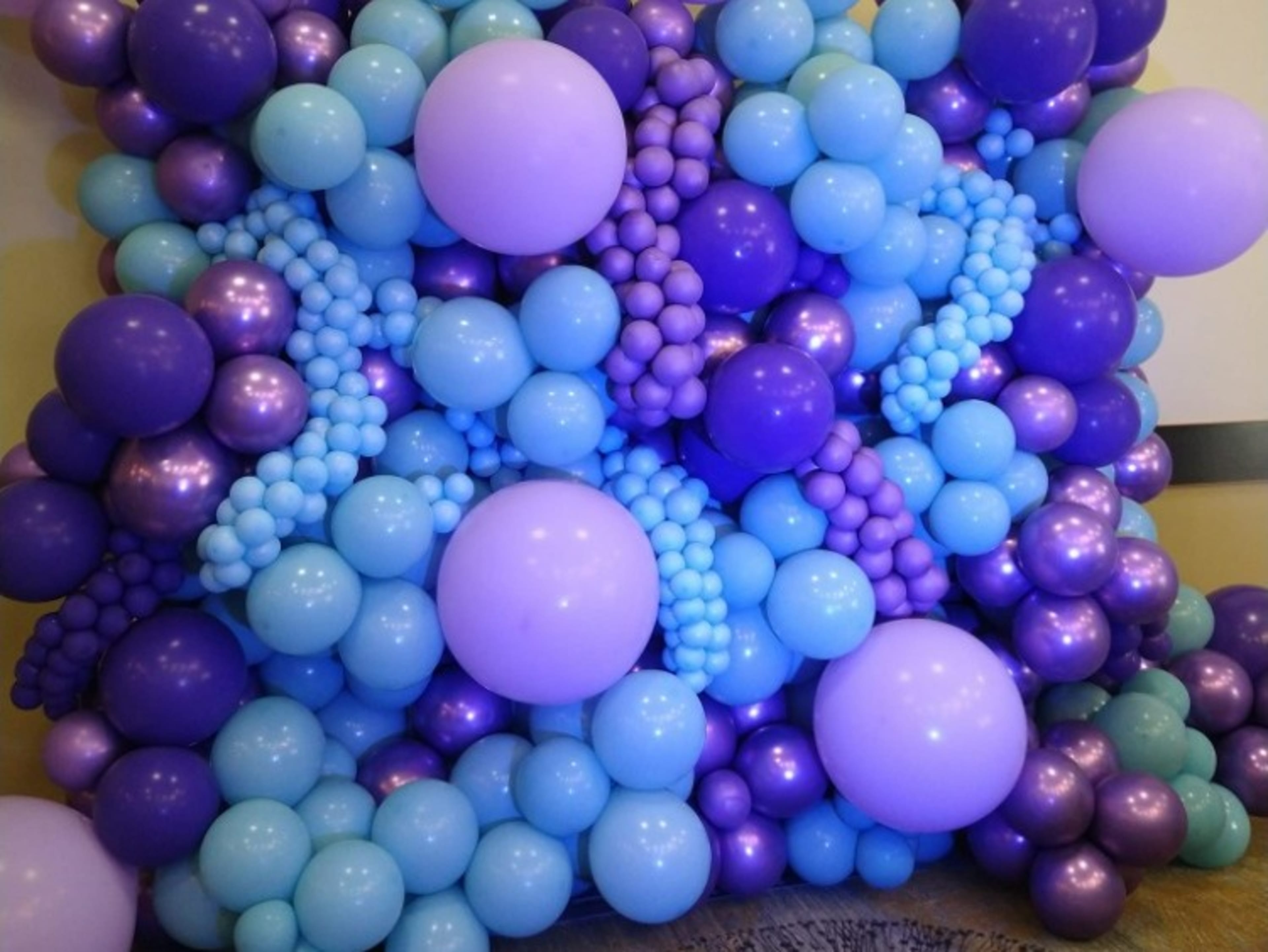 Balloon Wall as you backdrop.