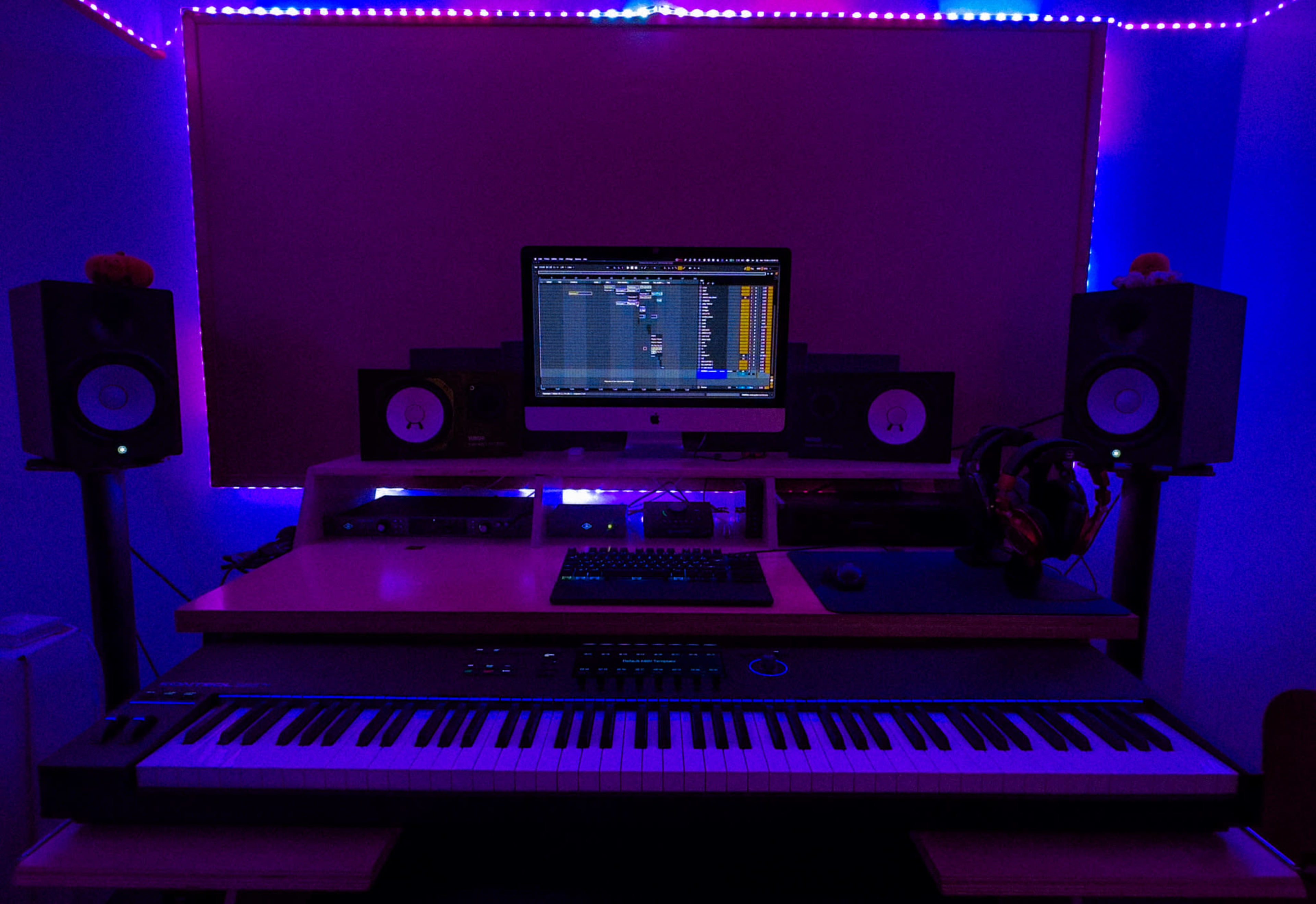 Studio d'Enregistrement Musical Professionnel adapté à votre Budget ! Image in , Saint-Cloud