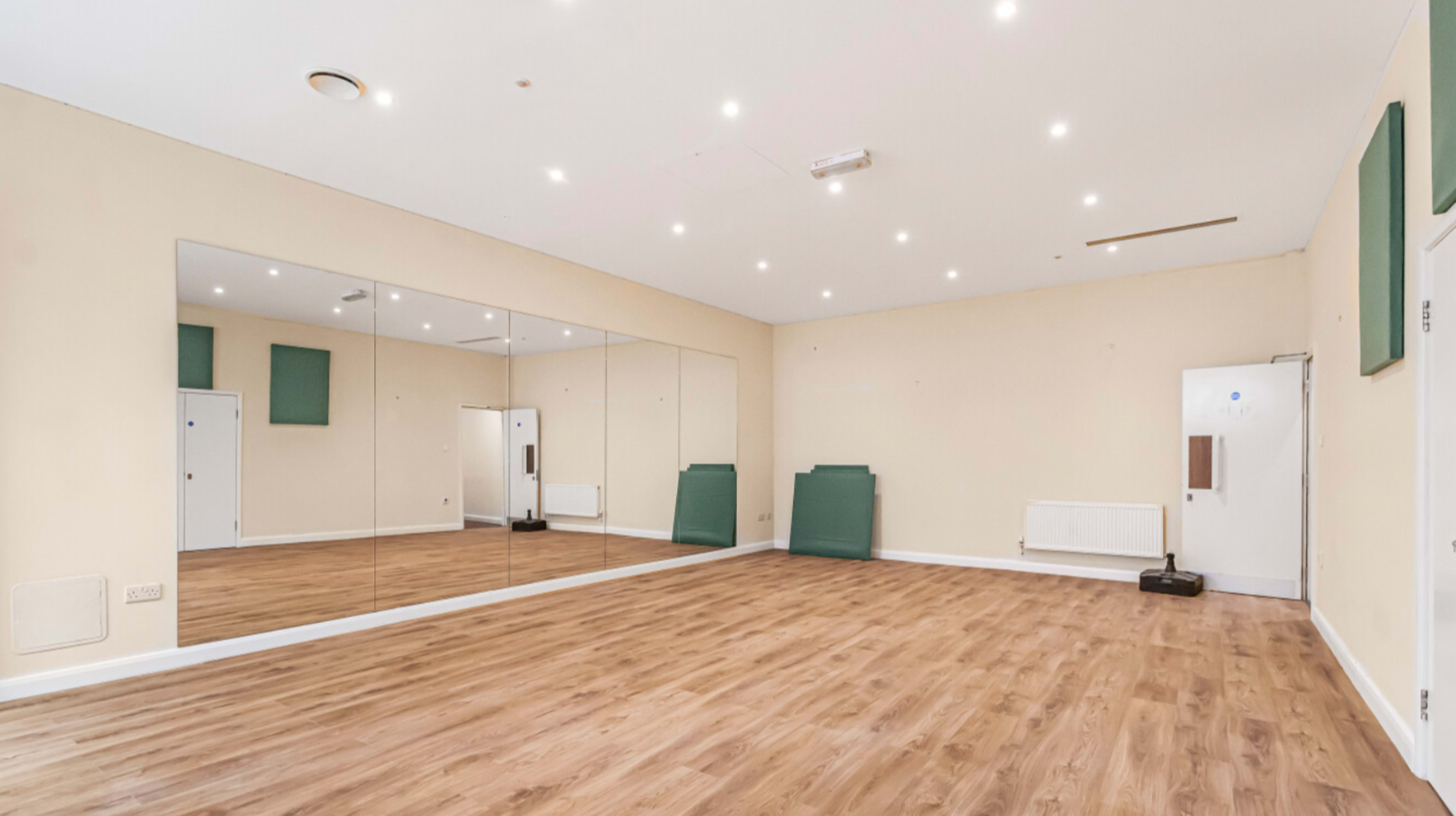 Versatile Soundproof Pilates Studio – North West London Image in North Finchley, London, ENG