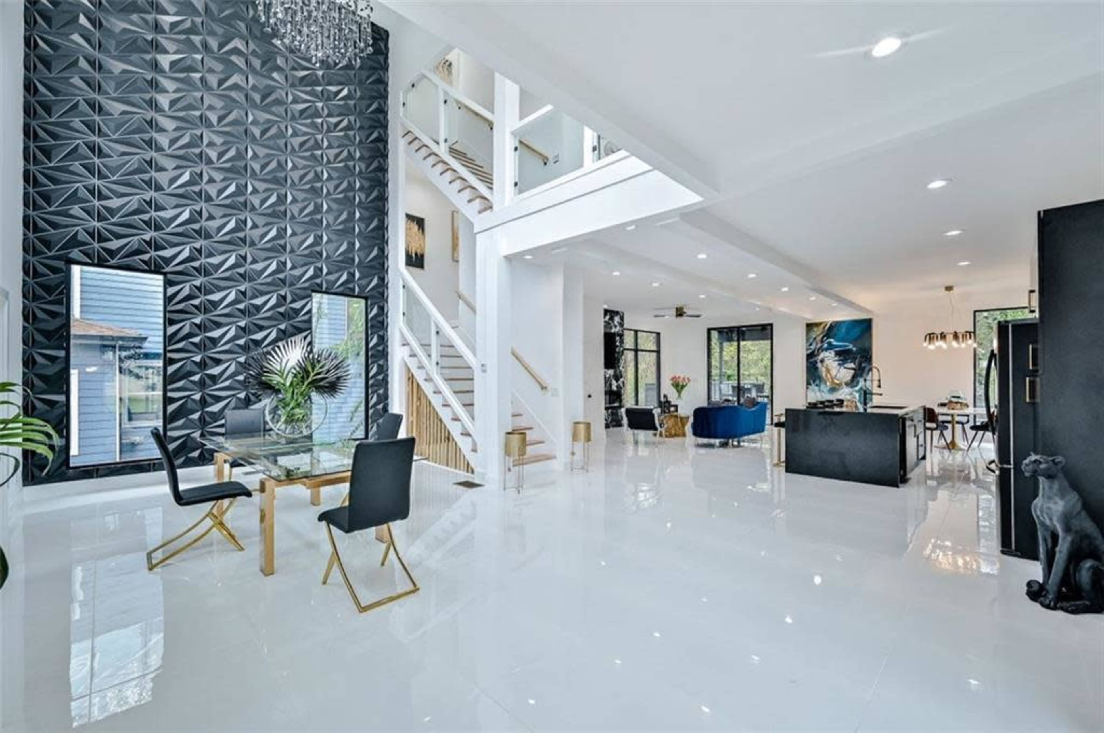 Modern Living Room/Kitchen/Dinning/Office (main level of house use only & exterior) Image in Westview, Atlanta, GA