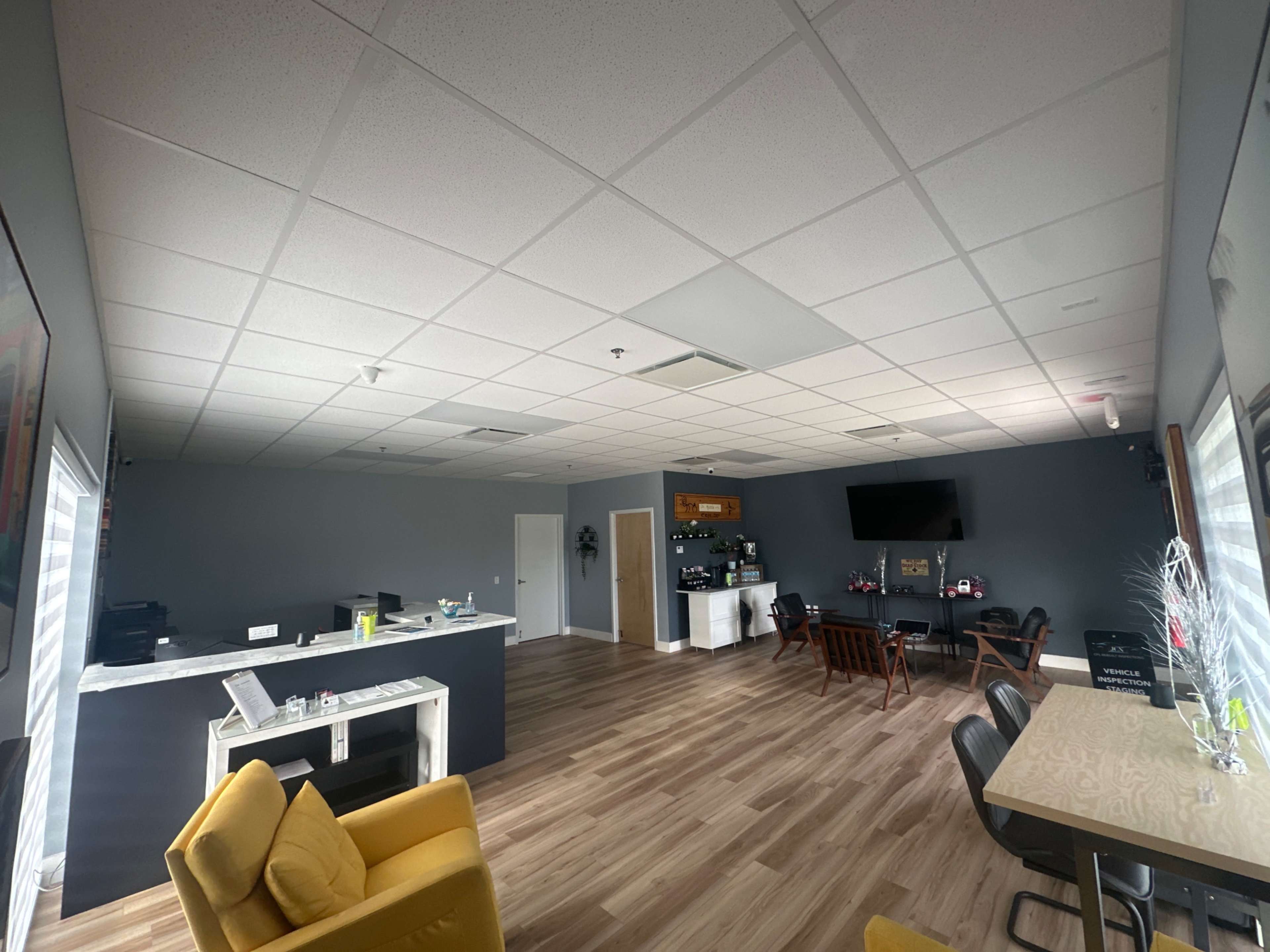 Quiet, private workspace with stunning lighting designed for creativity and efficiency. Image in Southwest Orlando, Orlando, FL