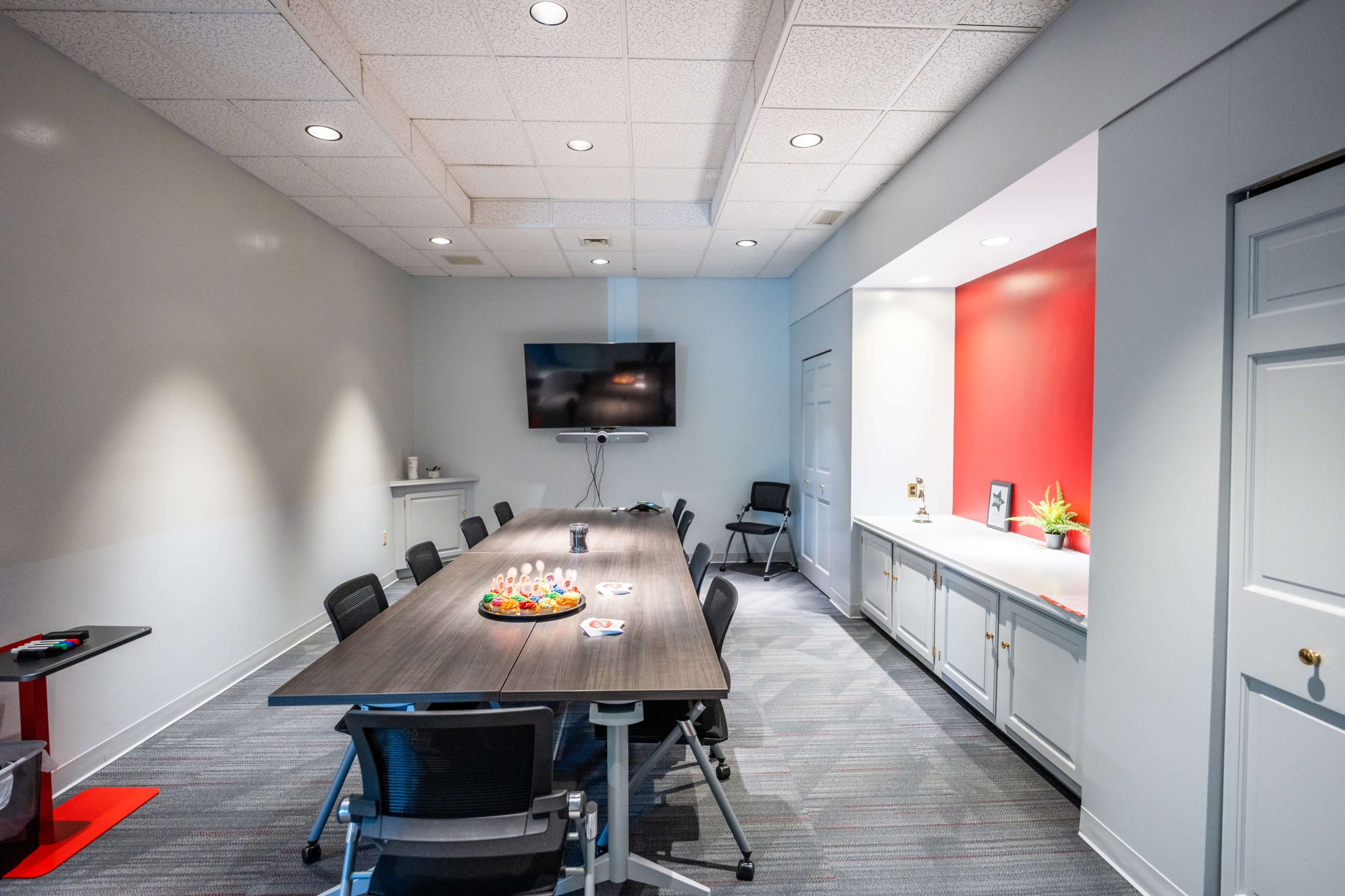 Modern, creative space in central business district with free parking Image in Warwick, Warwick, RI