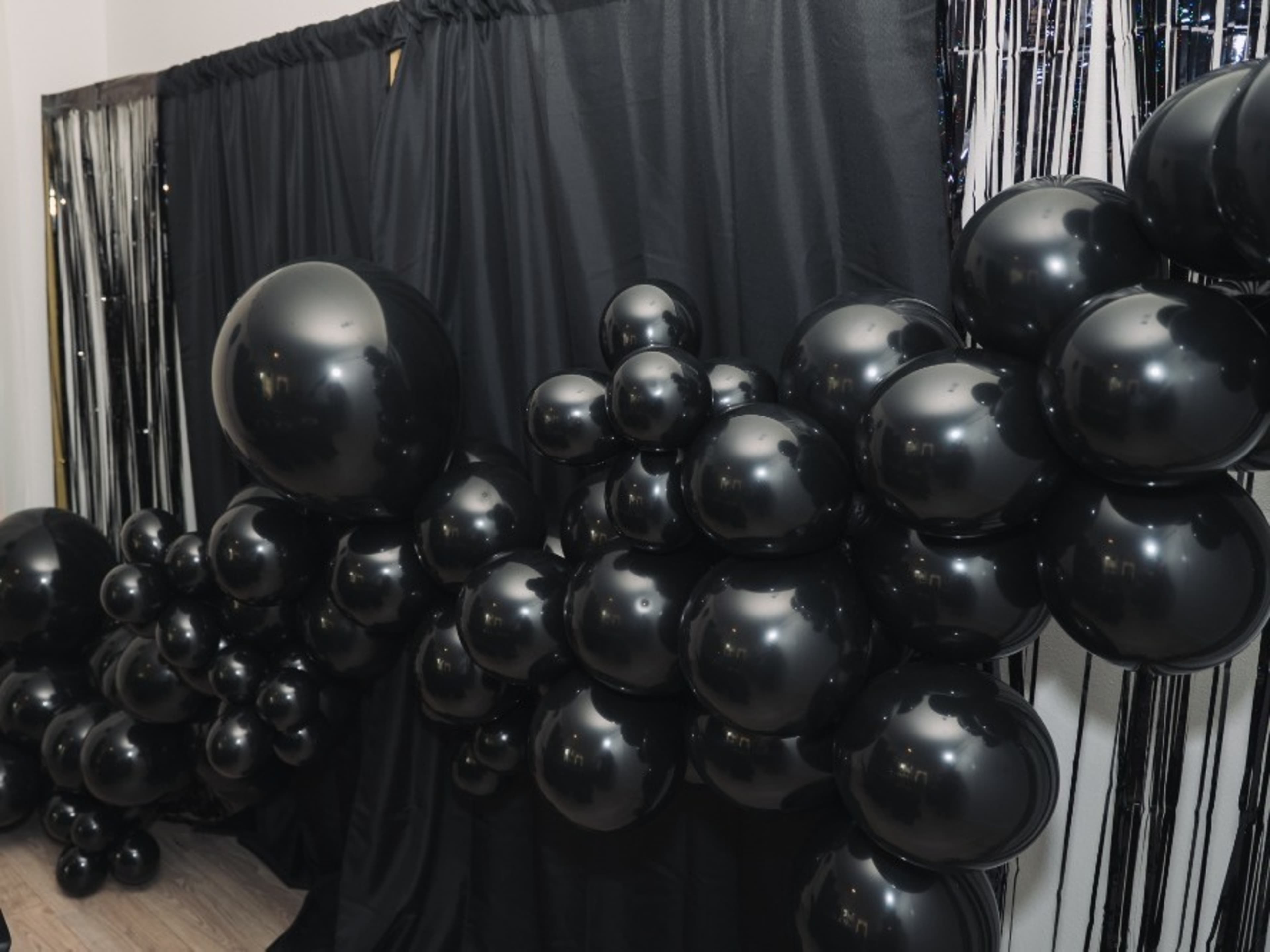 Backdrop & Balloon Garland