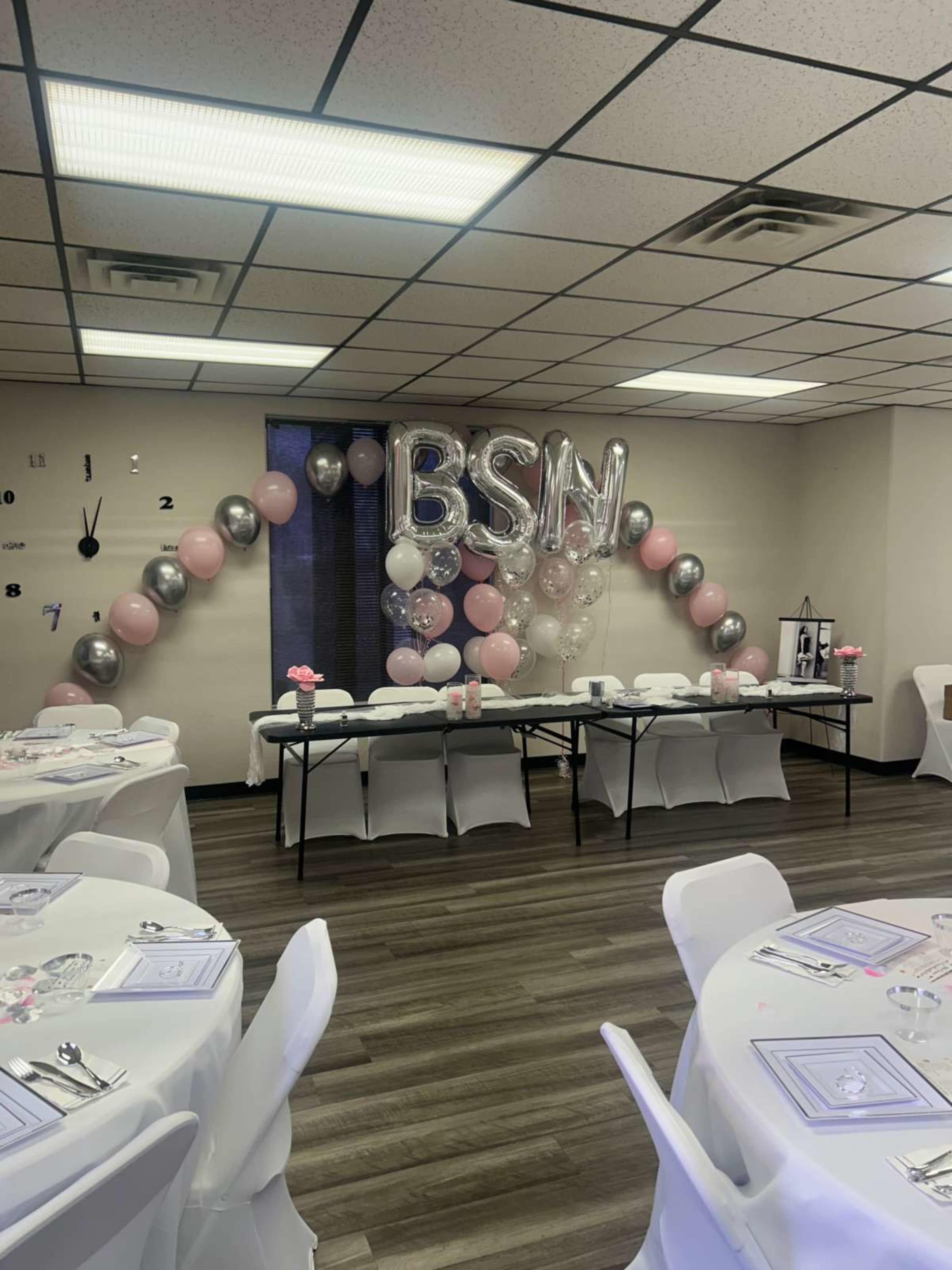 10 minutes from the Las Vegas Strip Image in Paradise, Las Vegas, NV