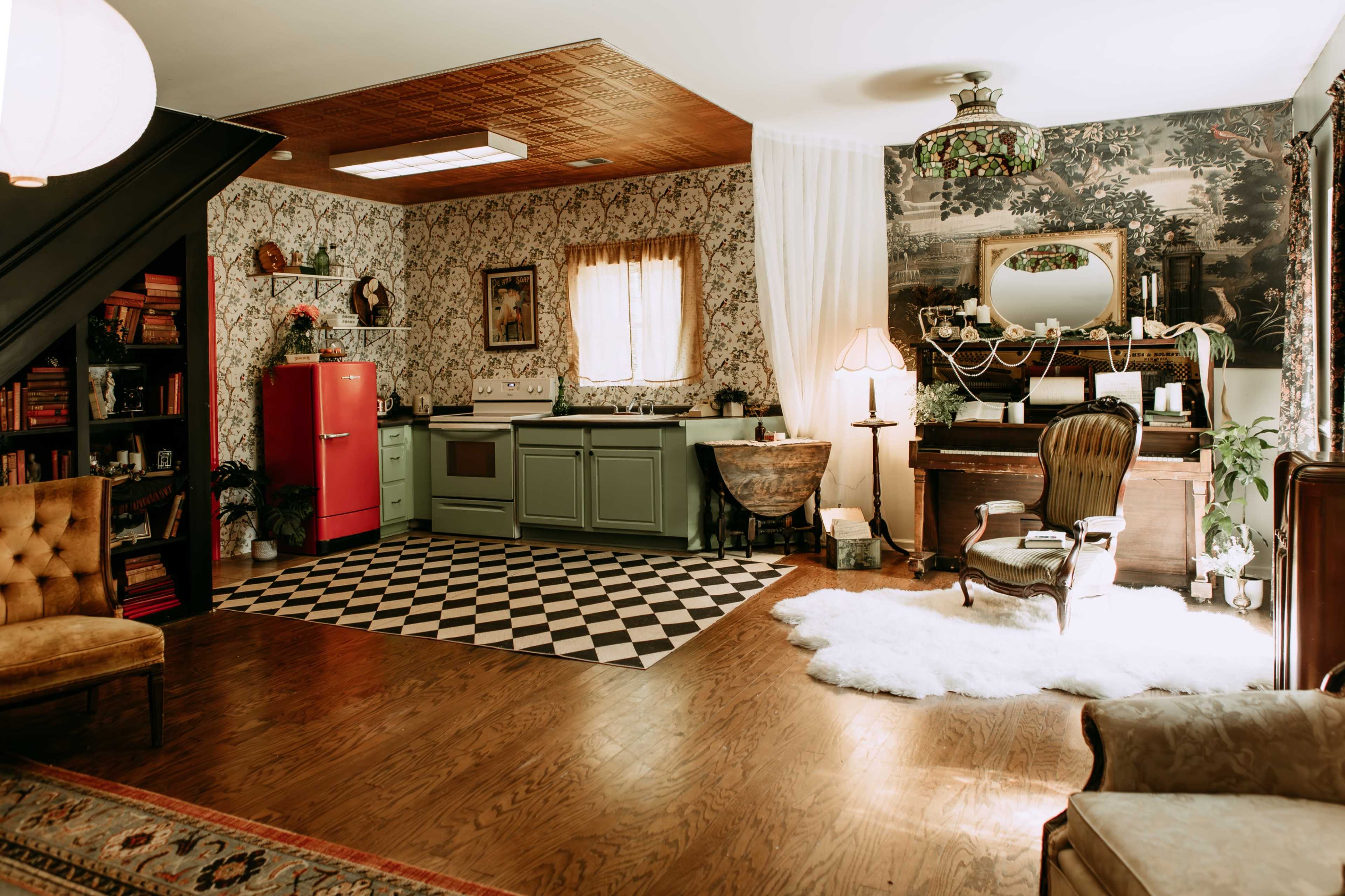 Unique, Moody, and Versatile STUNNING  Photography Studio Image in , Charlotte, NC