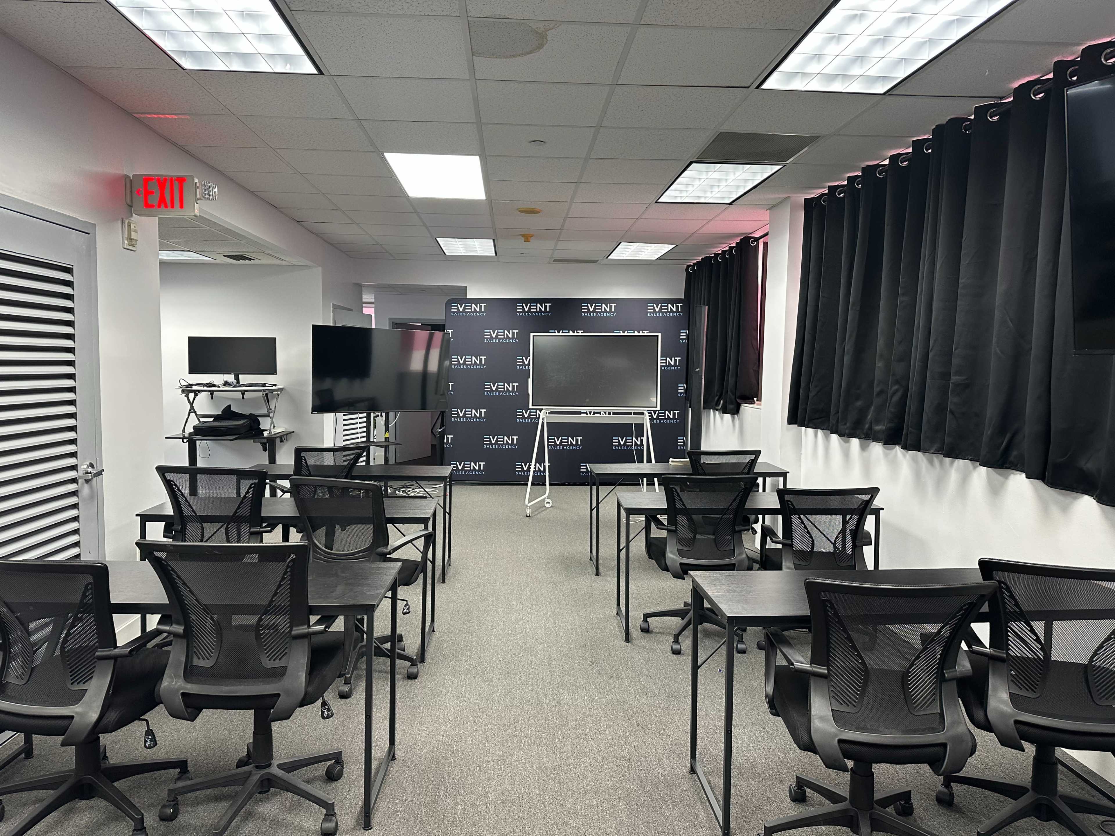 Downtown Classroom Event Space Image in Government Center, miami, FL
