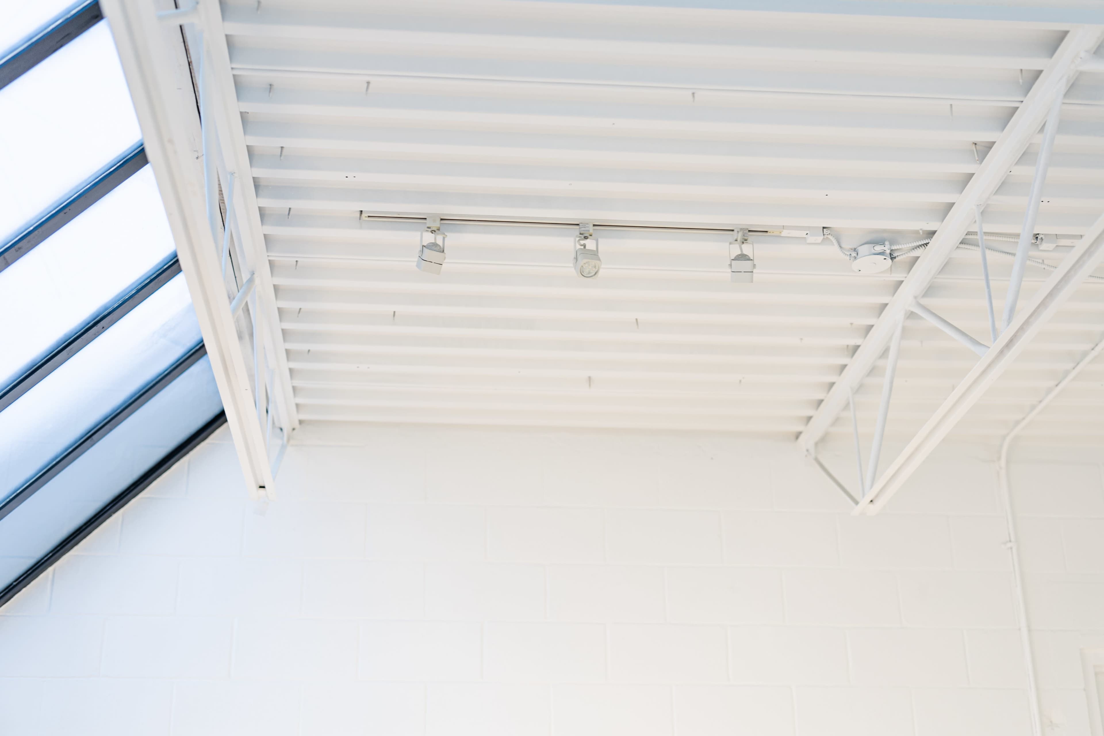Shipyards Studio with amazing natural light Image in North Vancouver, North Vancouver, BC