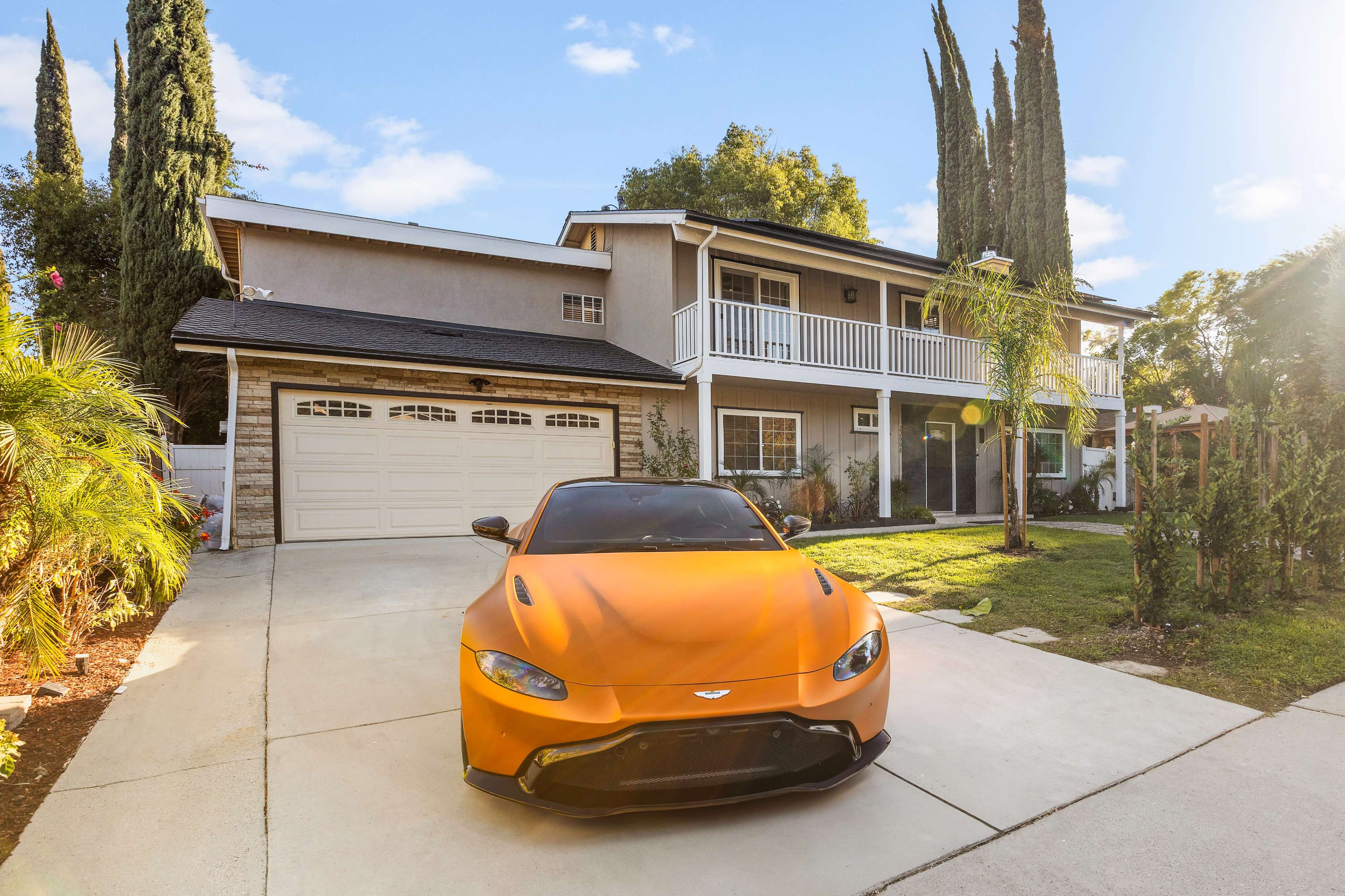 Villa Oasis: Spacious, Luxurious, Private Retreat. Image in West Hills, West hills, CA