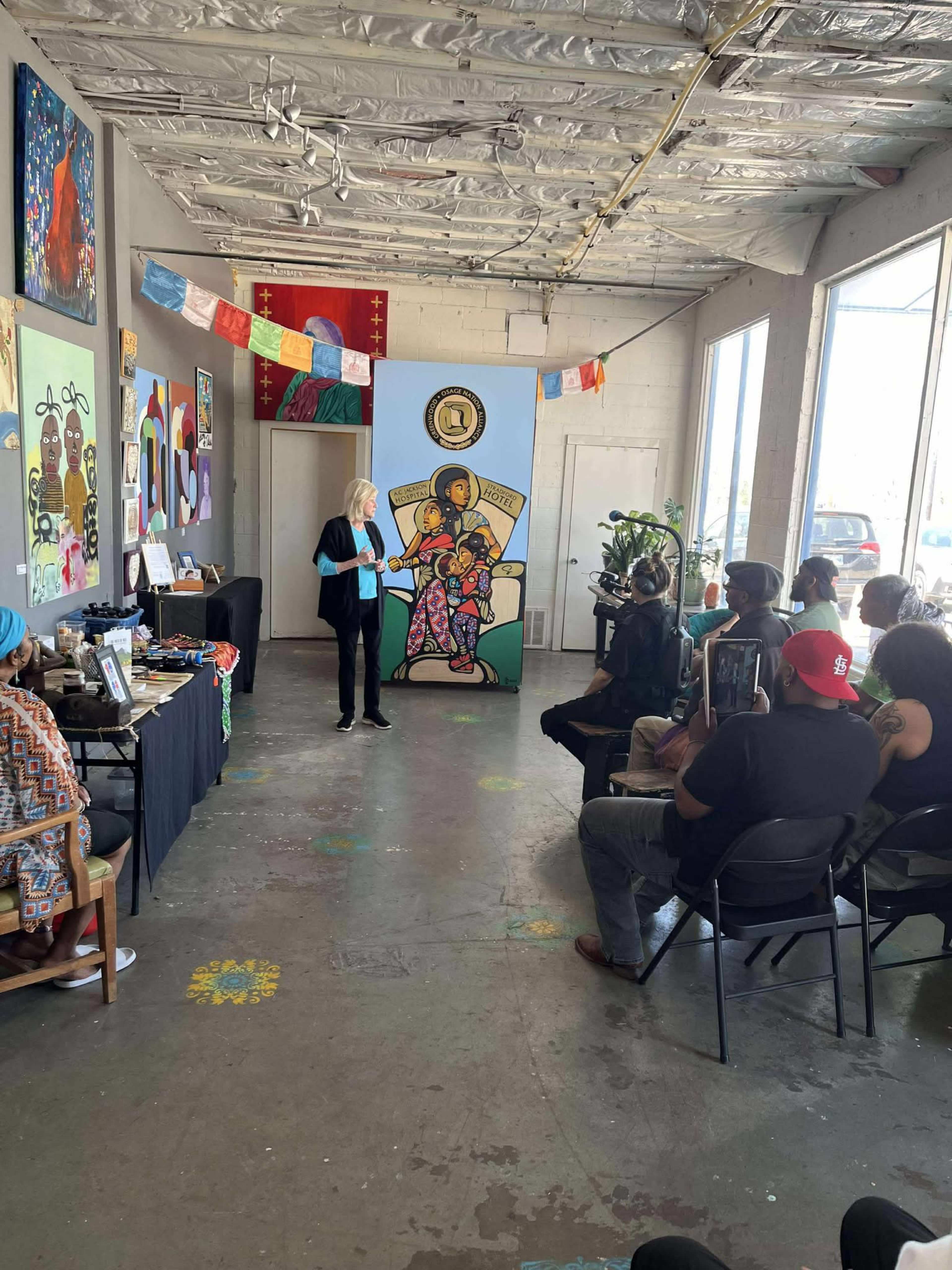 DOWNTOWN STUDIO GALLERY WITH LARGE PARKING SPACE Image in Harlow Creek, Tulsa, OK