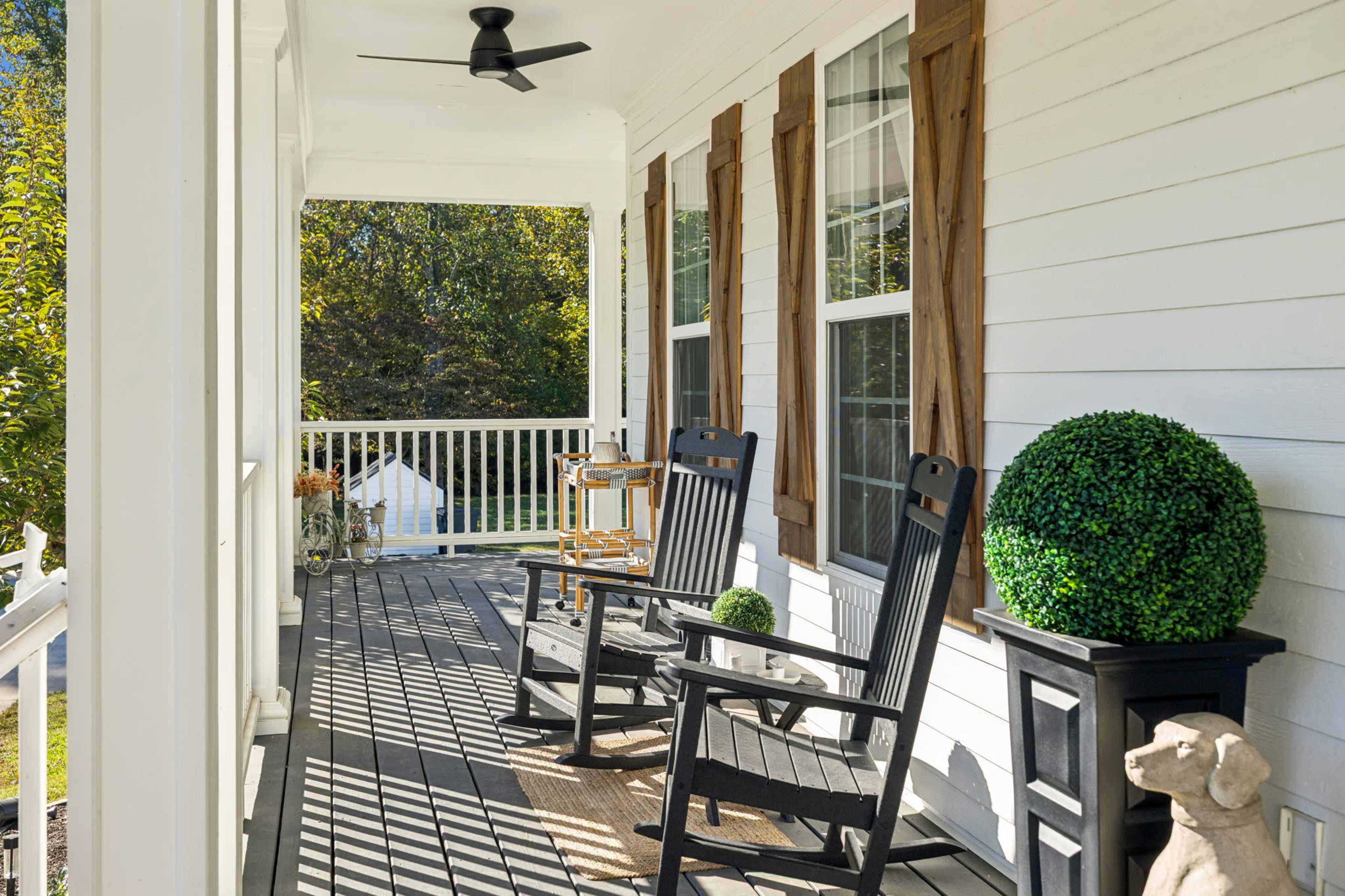New Listing! A True Southern Porch — Wrap-Around Views, Rockers & Warm, Natural Light Image in , Fairview, TN