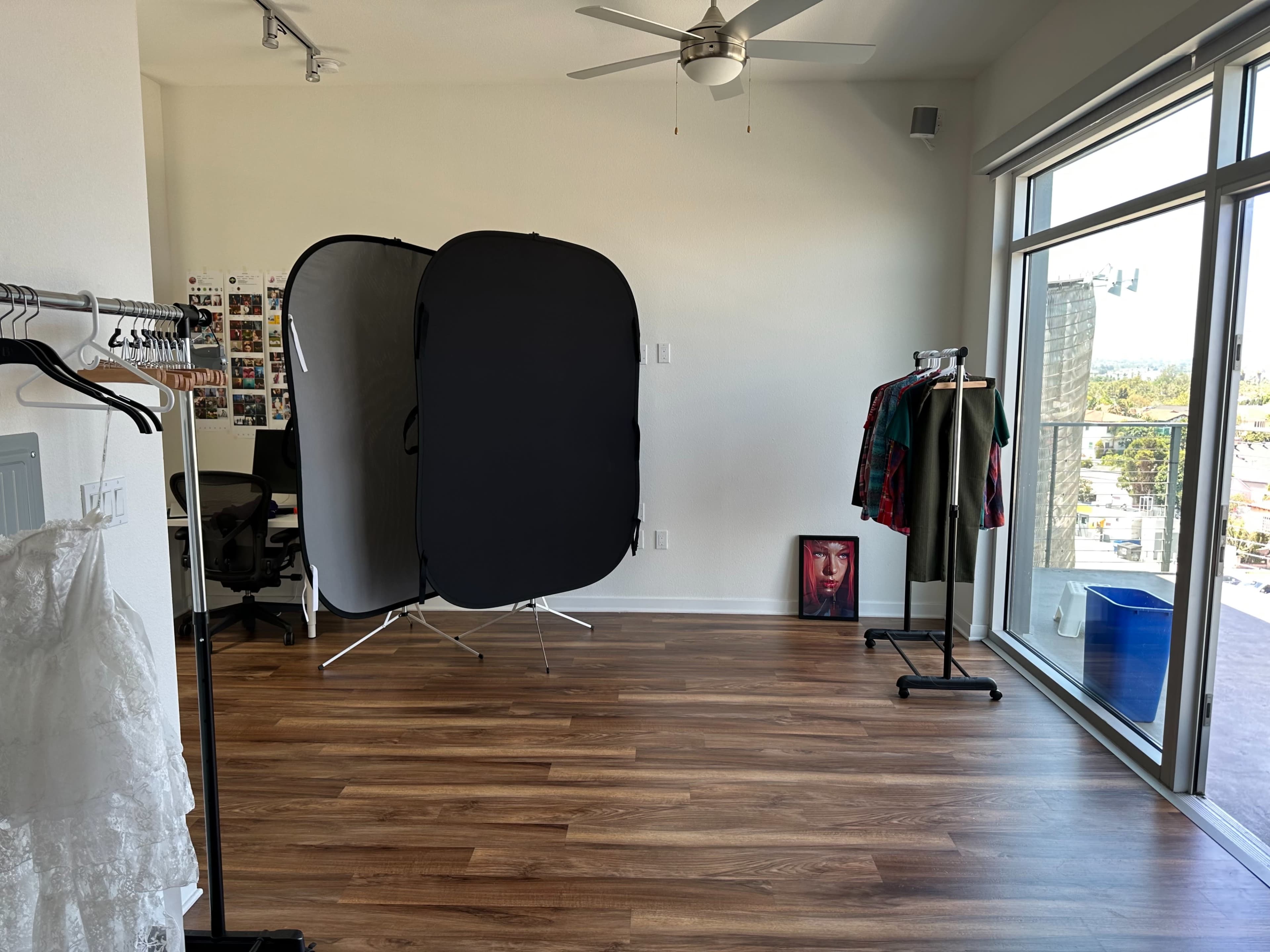 Photo inspiration: Studio Loft In Luxury Condo With Natural Lighting Los Angeles Photo Inspiration