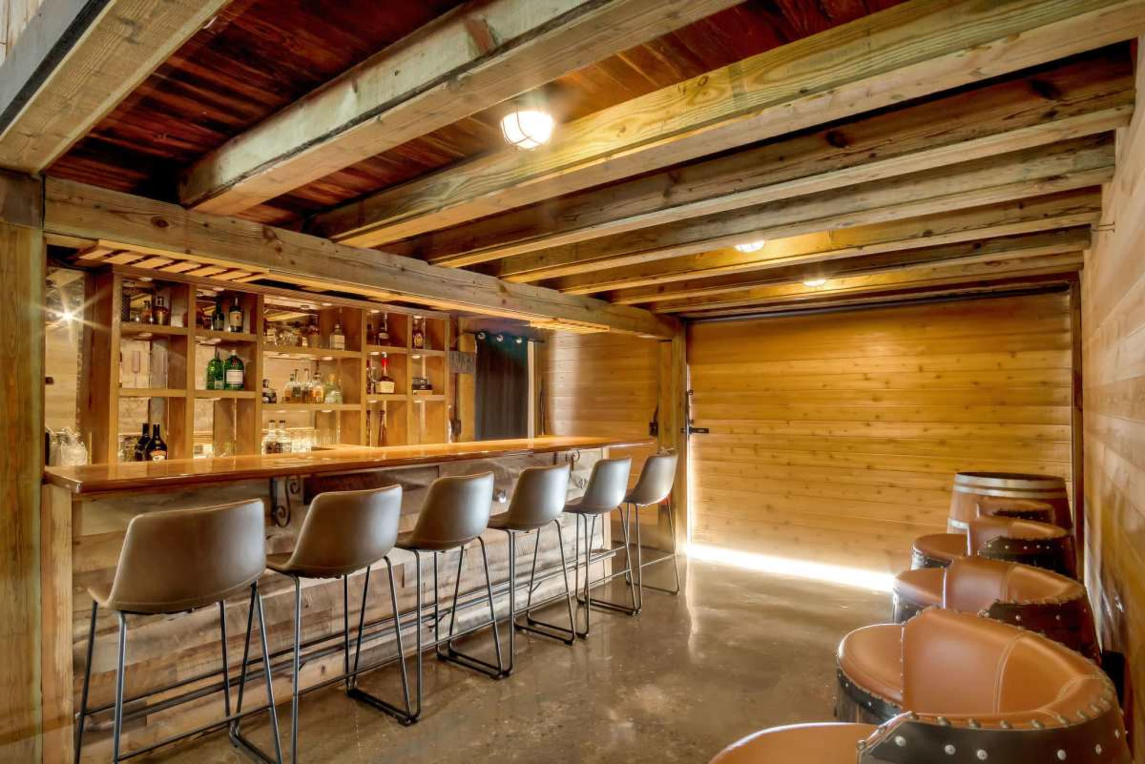 Unlock your creativity in Tustin’s rustic barn—where high ceilings, vintage charm, and endless possibilities collide! Image in Tustin, Turstin, CA