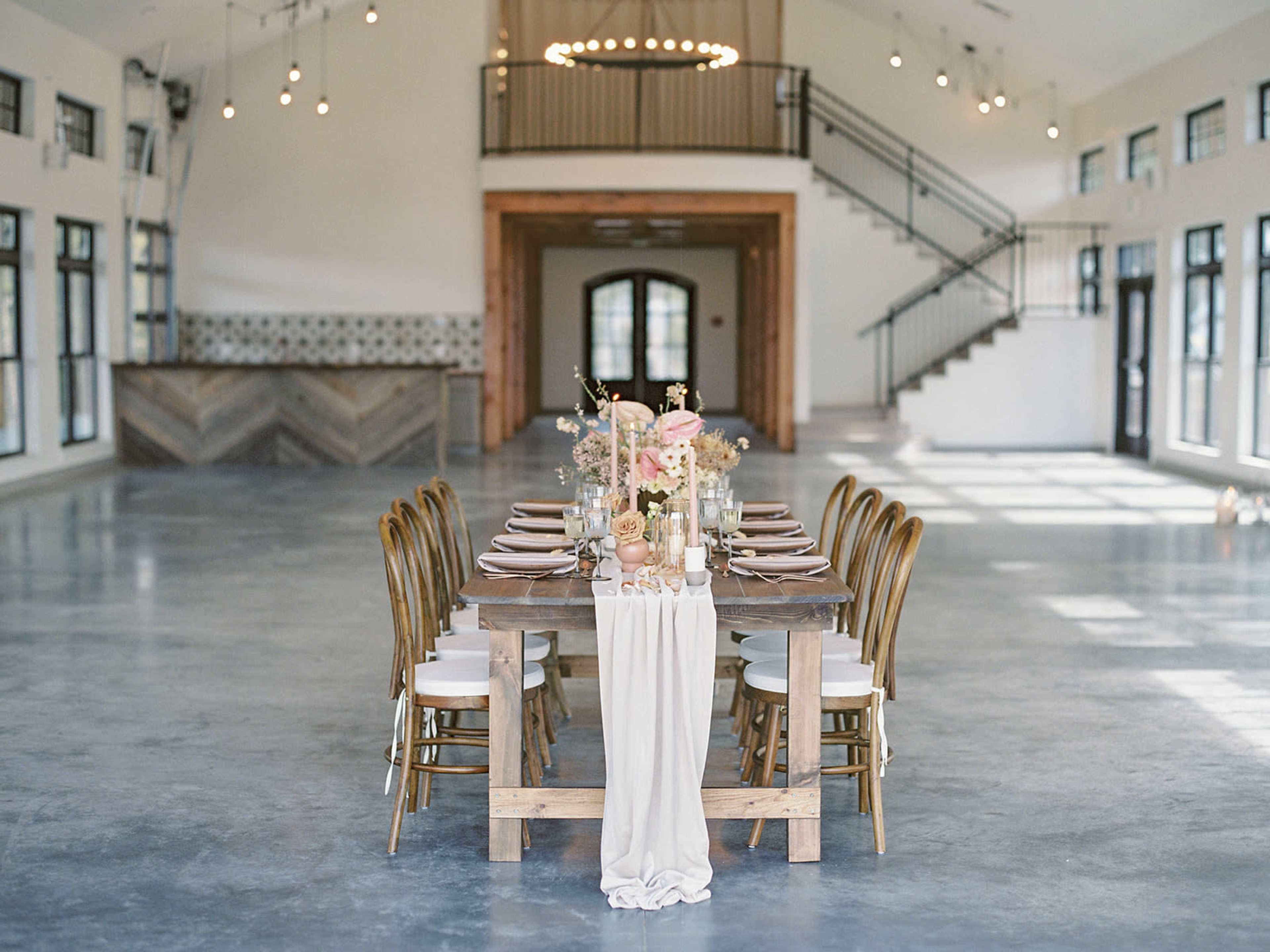 Modern Hall with Gorgeous Mountain Views Image in , Idaho Springs, CO
