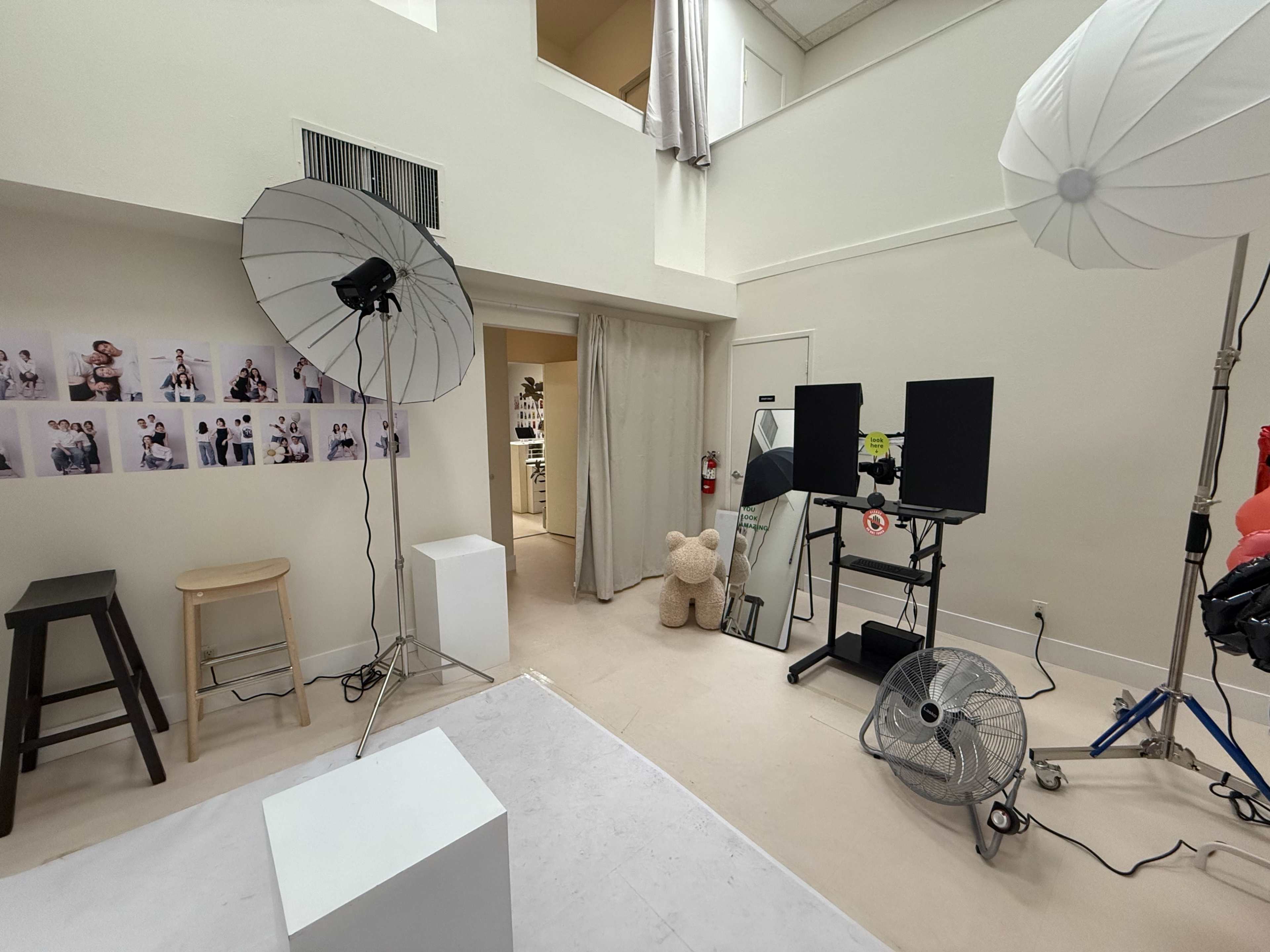 Photo Studio Photography Props Shop Near Me Setup Photography Prop Store  Setup 0546 – Madras Prop Store