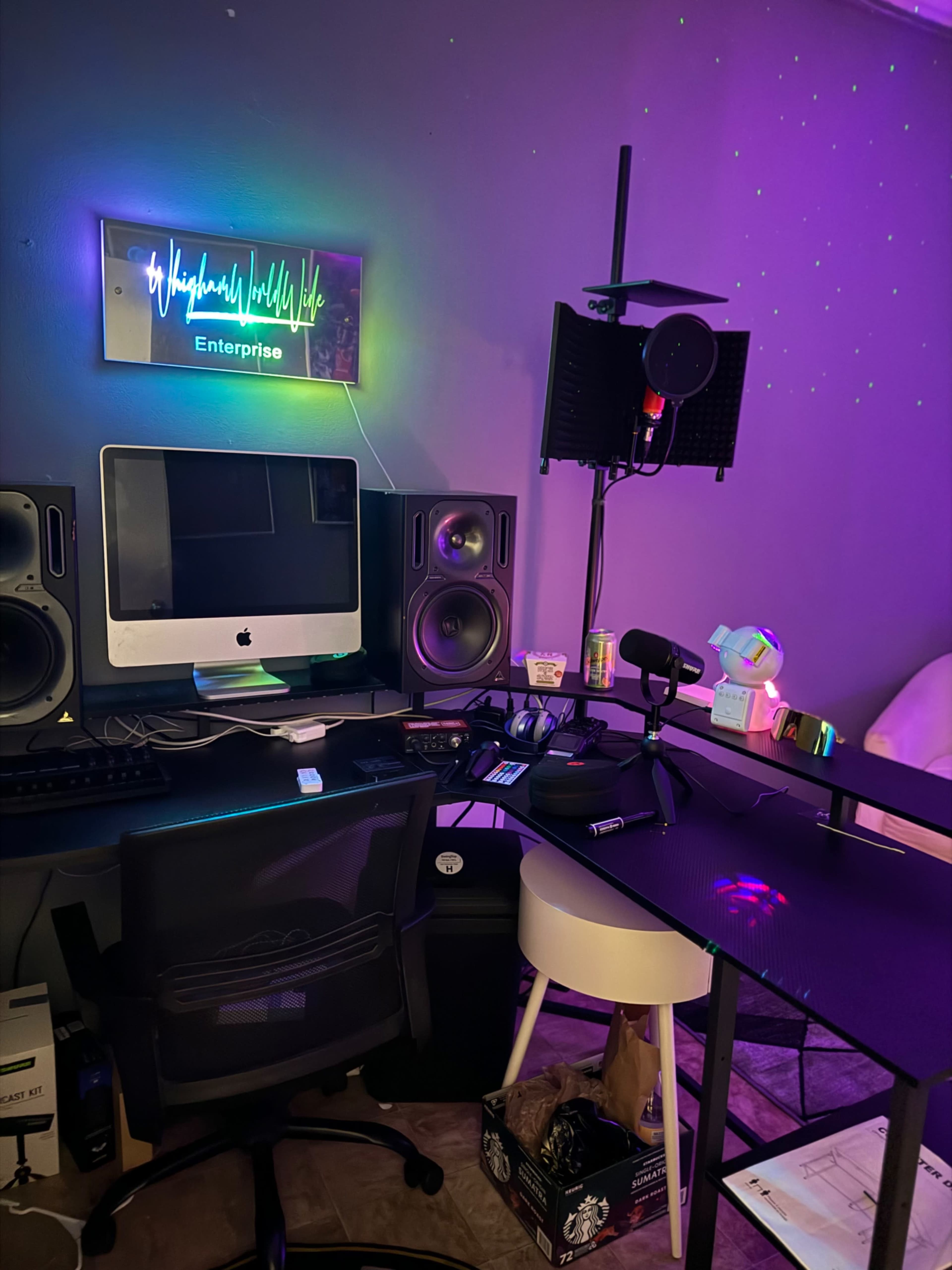 Content Creator Fantasy Factory !! Image in Brookhaven, Coram, NY
