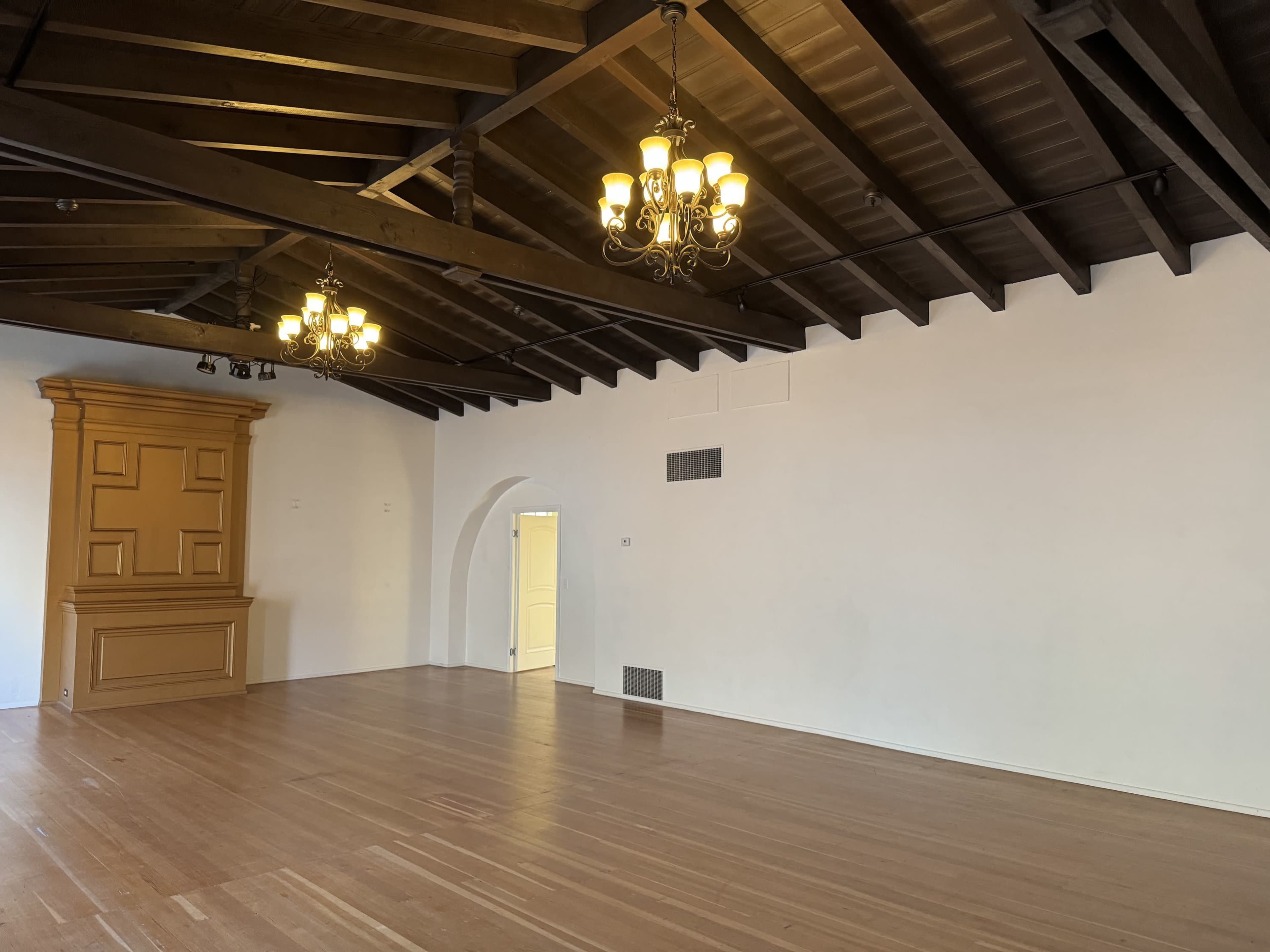 Gallery Ballroom Image in Mosswood, Oakland, CA