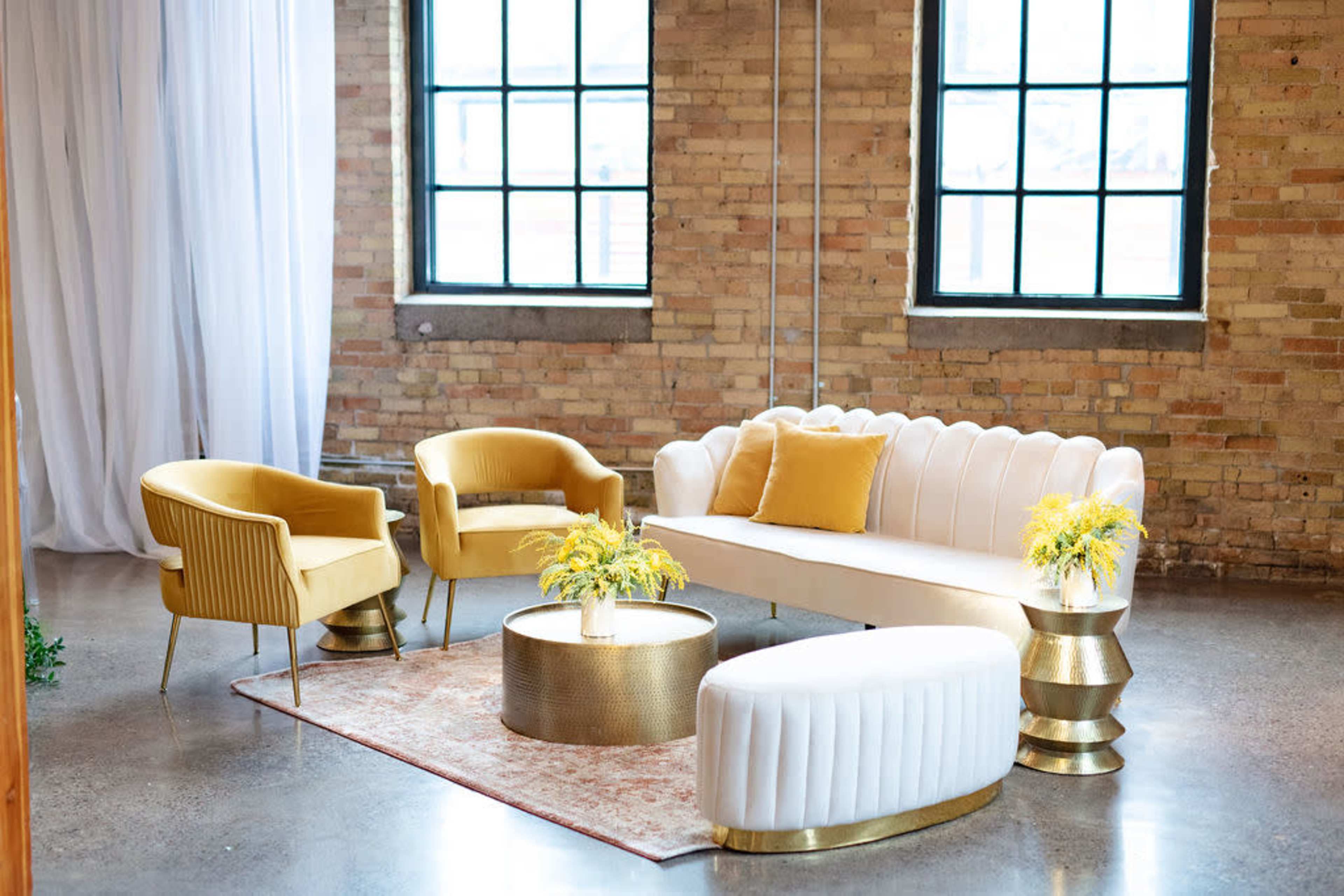 Beautifully Styled Saint Paul Creative Studio Image in West Seventh - Fort Road, St. Paul, MN