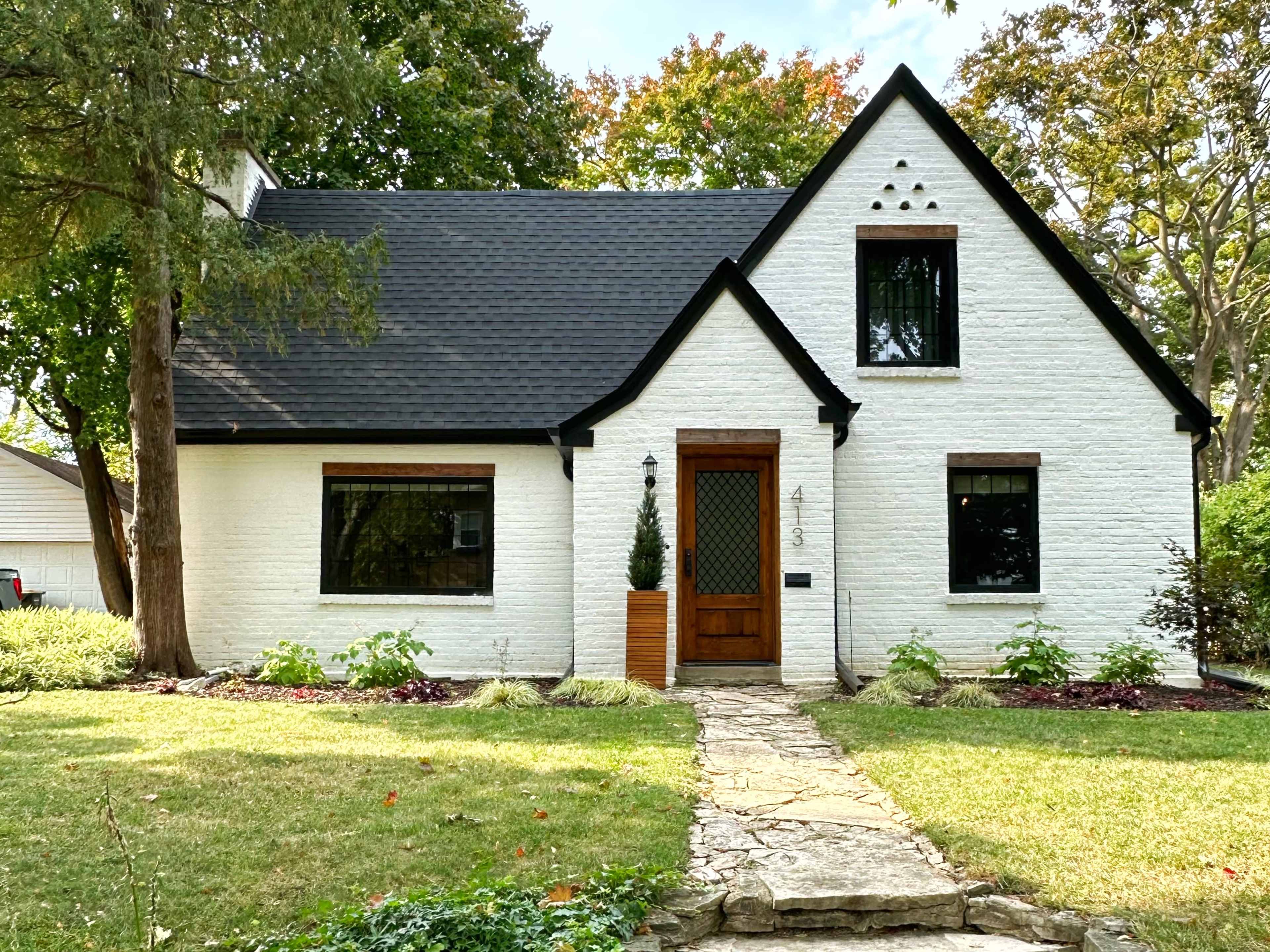 Vintage 1920s Arts & Crafts Cottage // Ready for Productions Image in Libertyville Township, Libertyville, IL
