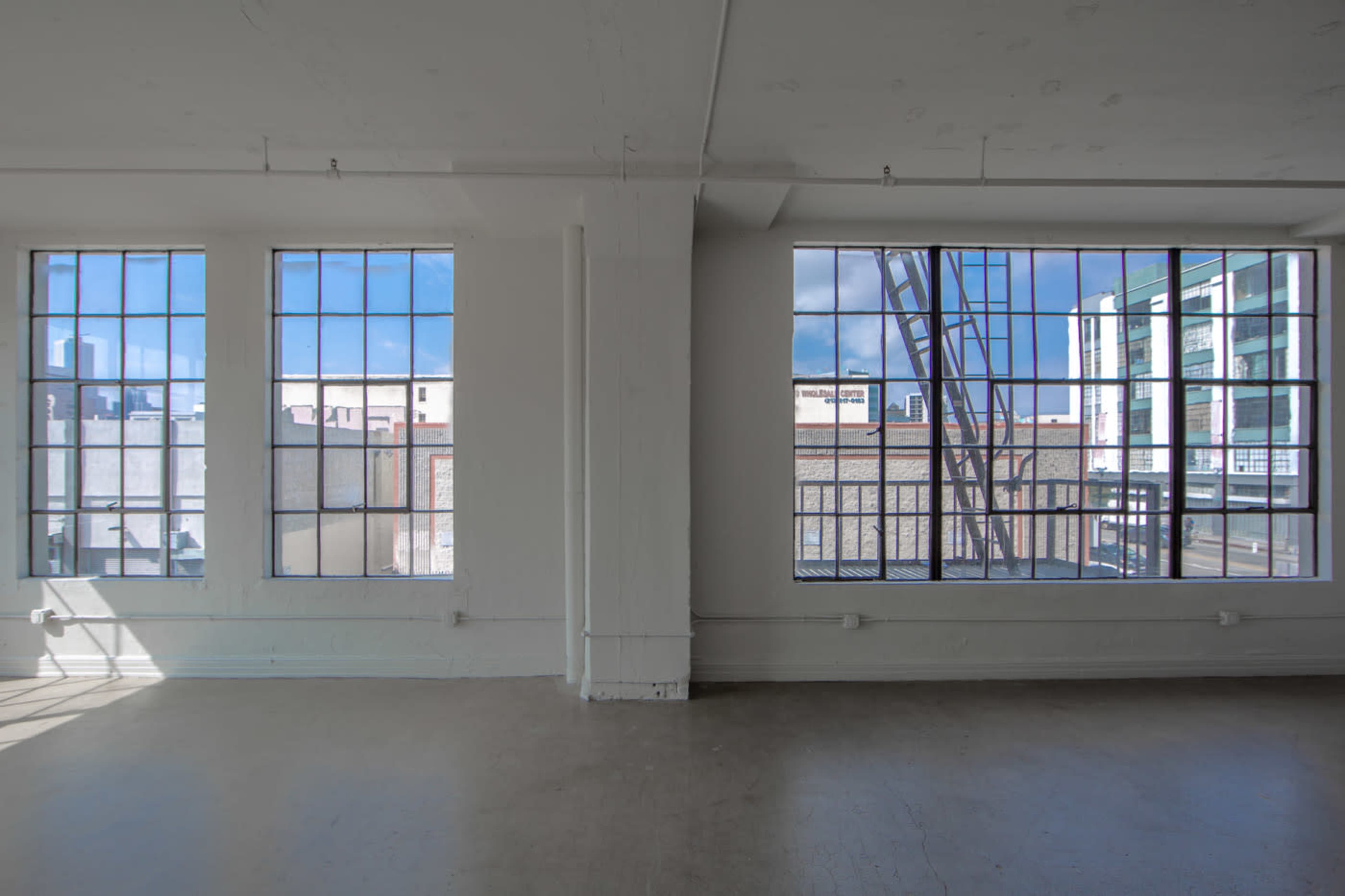 Multipurpose Daylight Creative Studio Image in Downtown Los Angeles, los angeles, CA