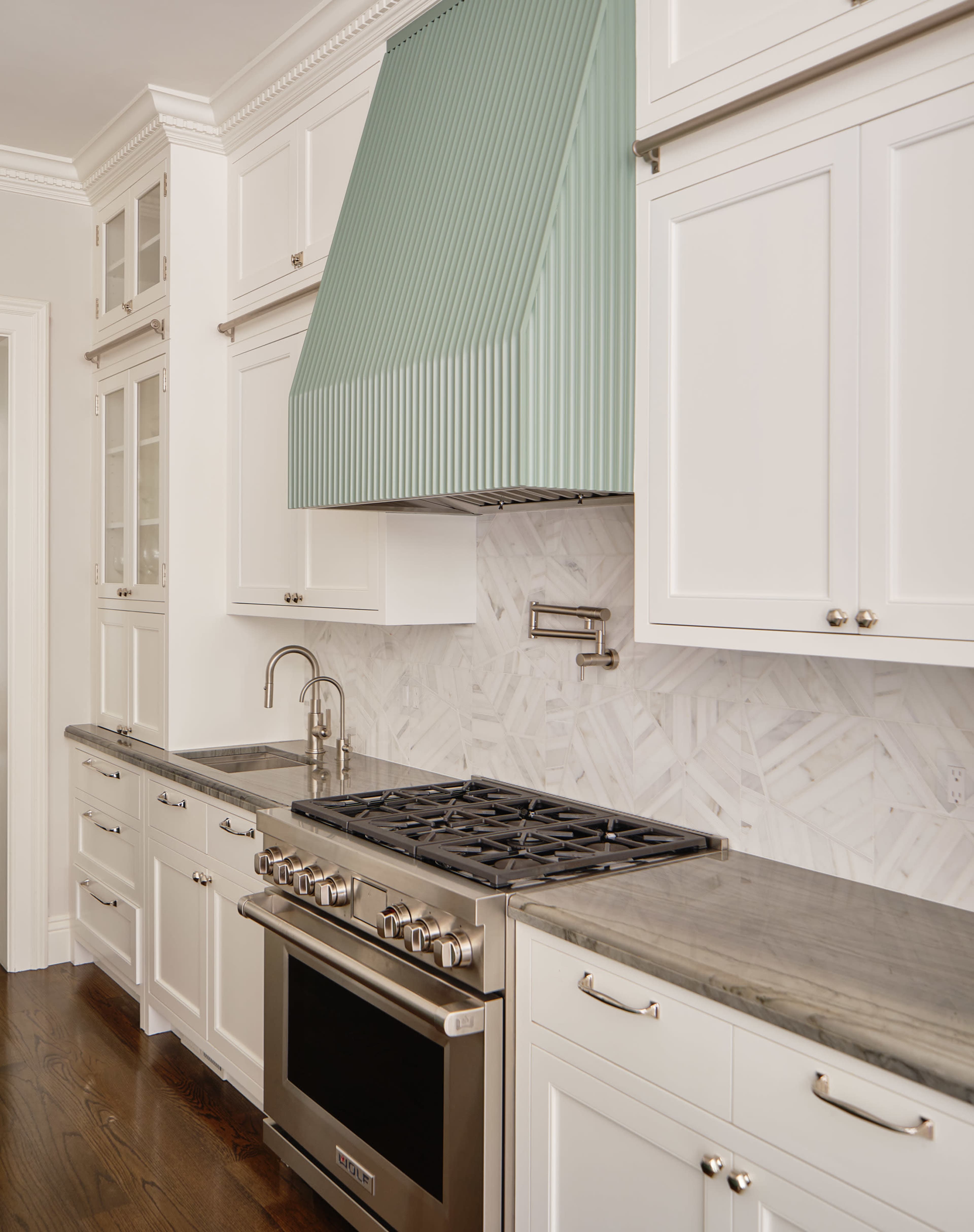 Light-Filled Remodeled Transitional Kitchen in Victorian Home Image in Pacific Heights, San Francisco, CA
