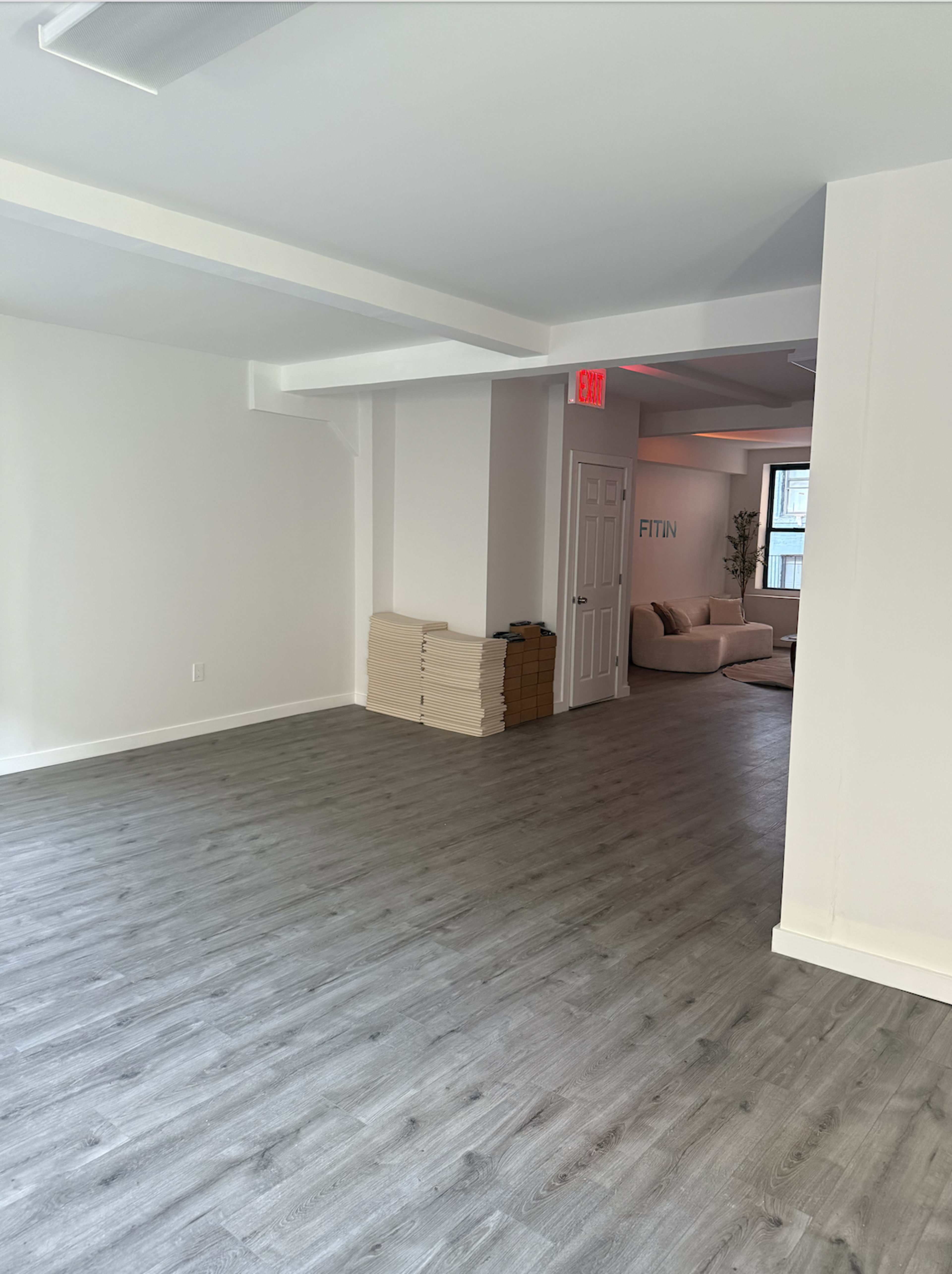 Fitness & Wellness Studio in Chelsea Manhattan – Yoga Mats, Open Layout Image in Midtown Manhattan, New York, NY