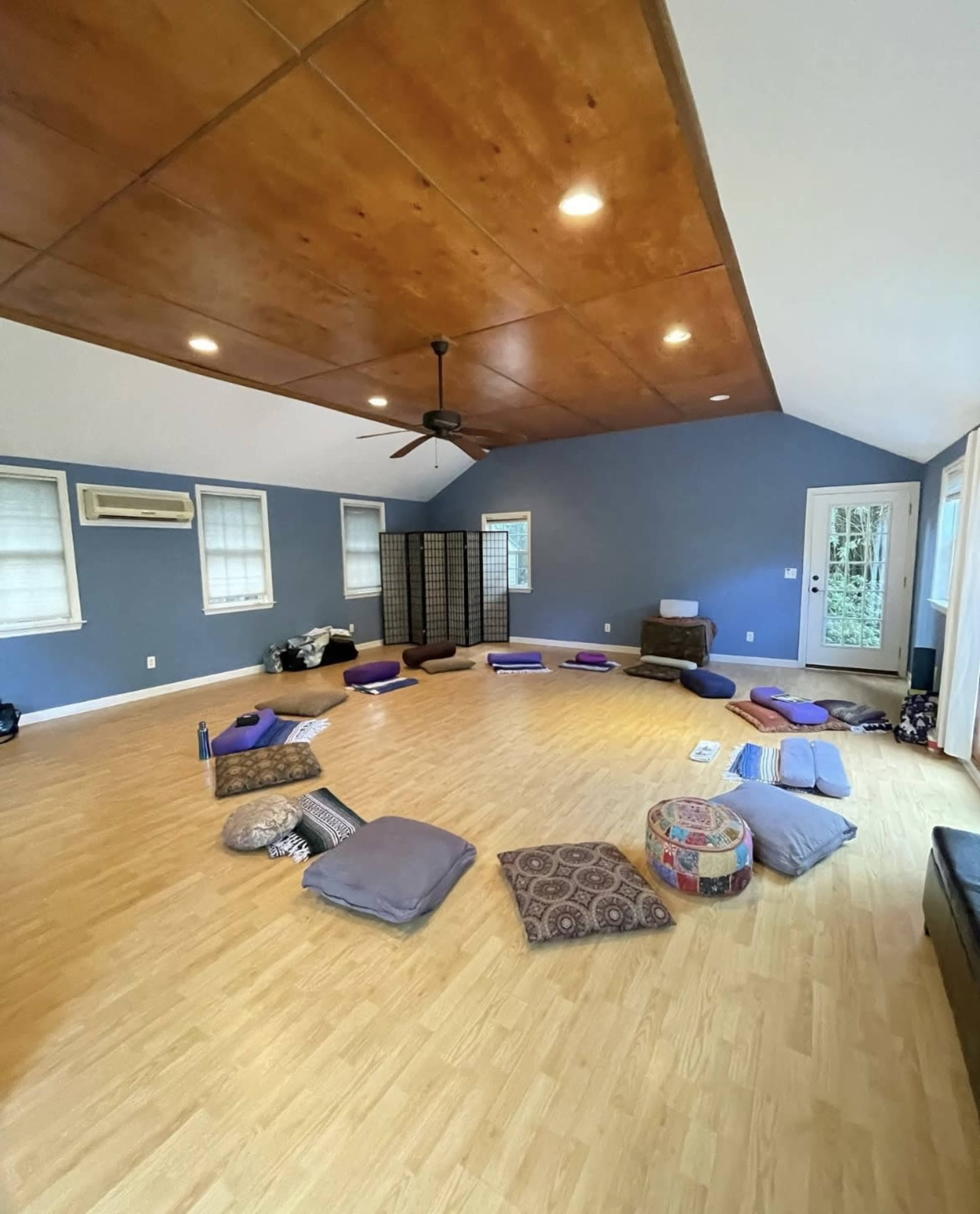 Stand Alone Studio and Backyard Garden Image in Hugh Macrae, Wilmington, NC