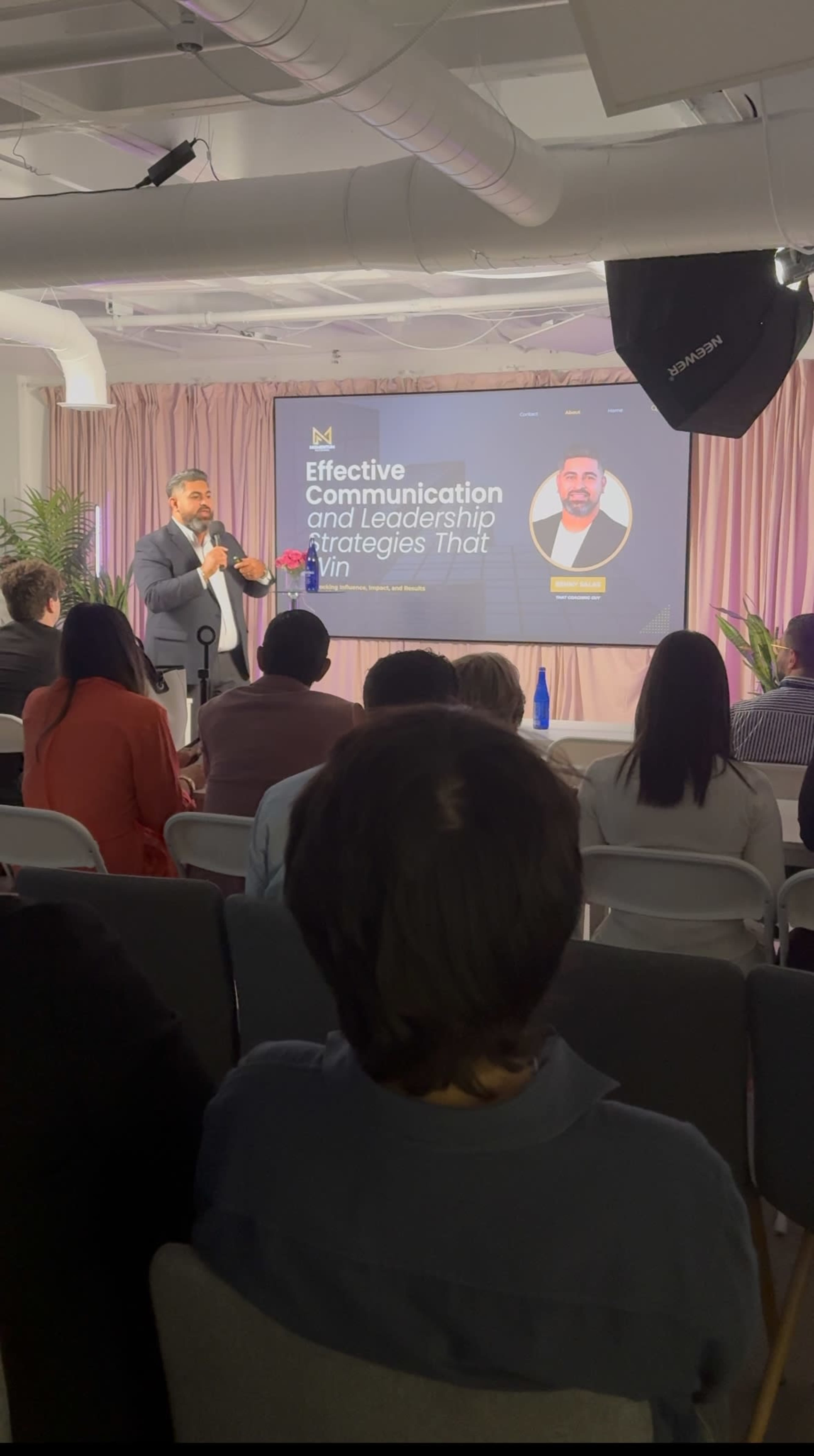 Intimate & Inspirational Event Space (PERFECT for workshops/masterminds) Image in Miami, Miami, FL