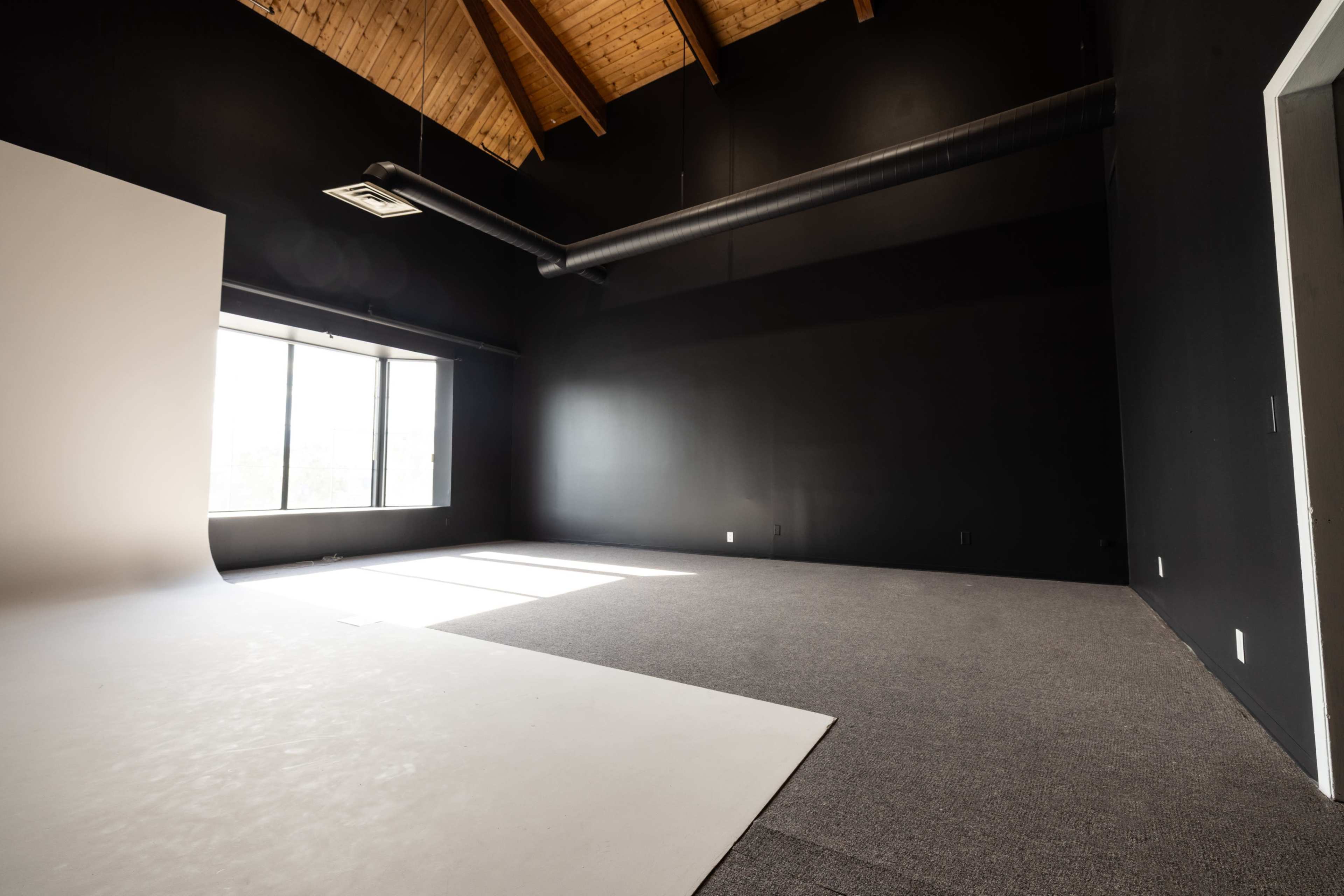 Film Studio - Cyclorama Infinity Image in Central City, Kelowna, BC