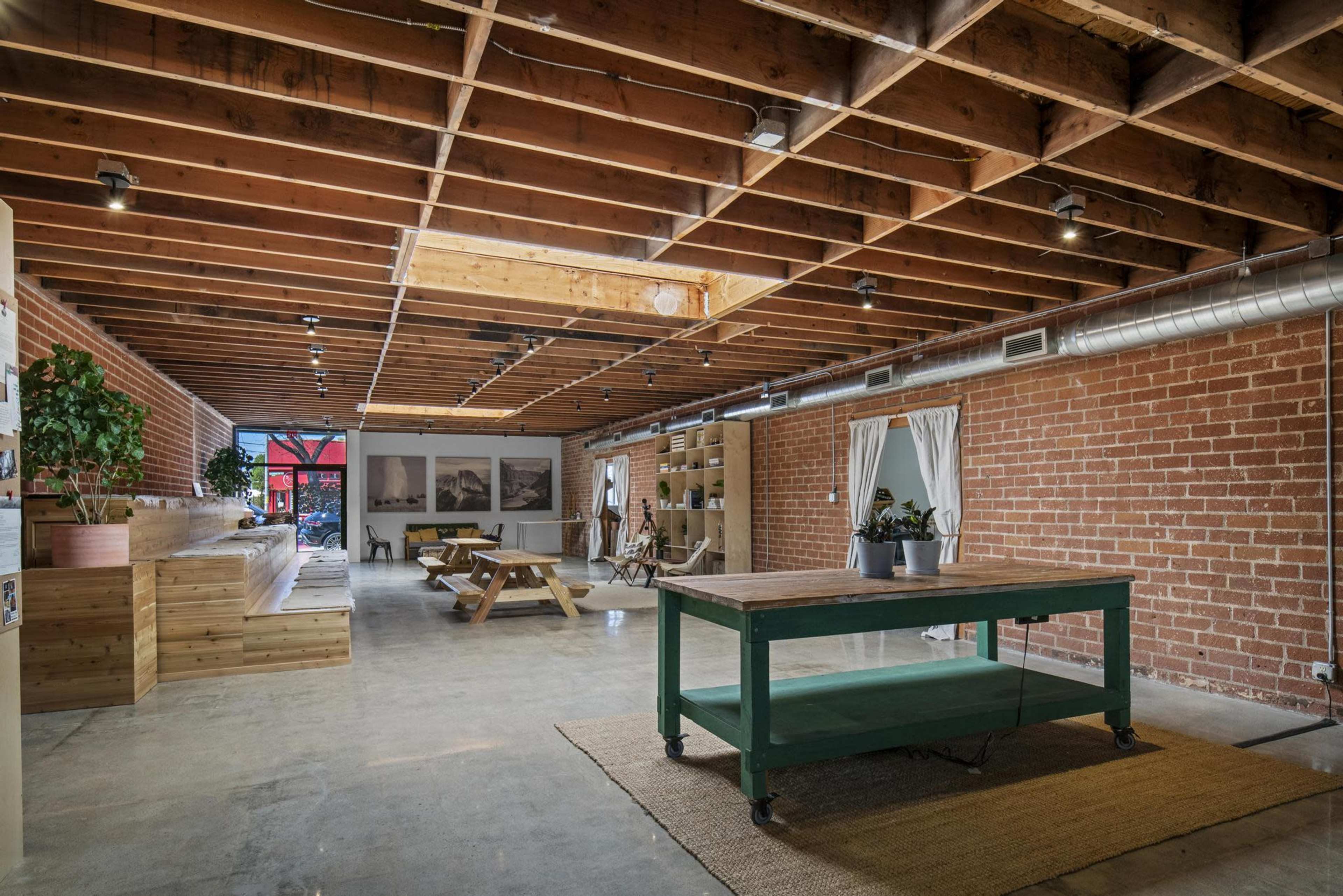 Open Air Creative Event Space ideal for Gatherings and Photoshoots Image in McManus, Culver City, CA