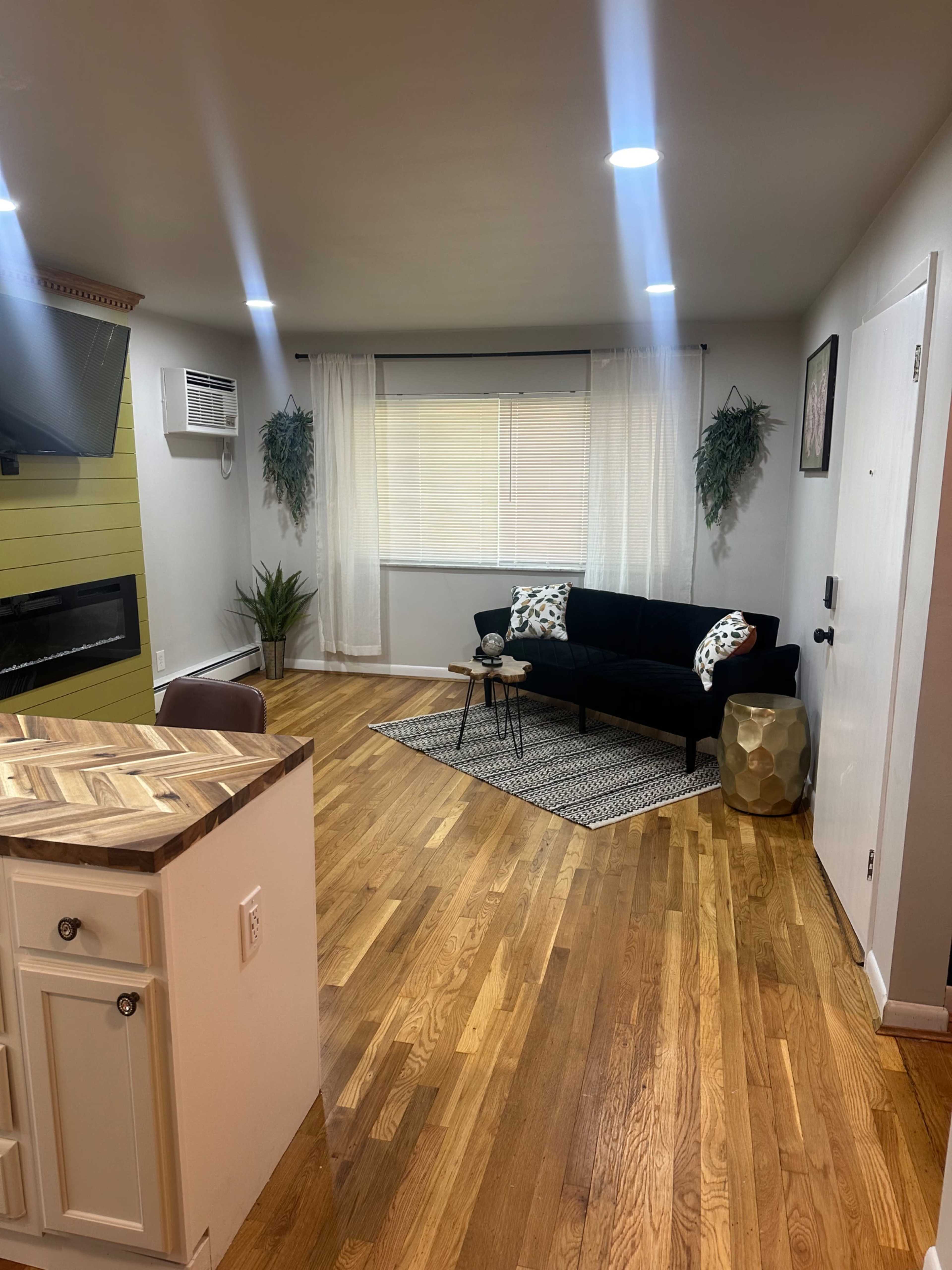 Urban Fireside Oasis Image in Pleasant Ridge, Cincinnati, OH