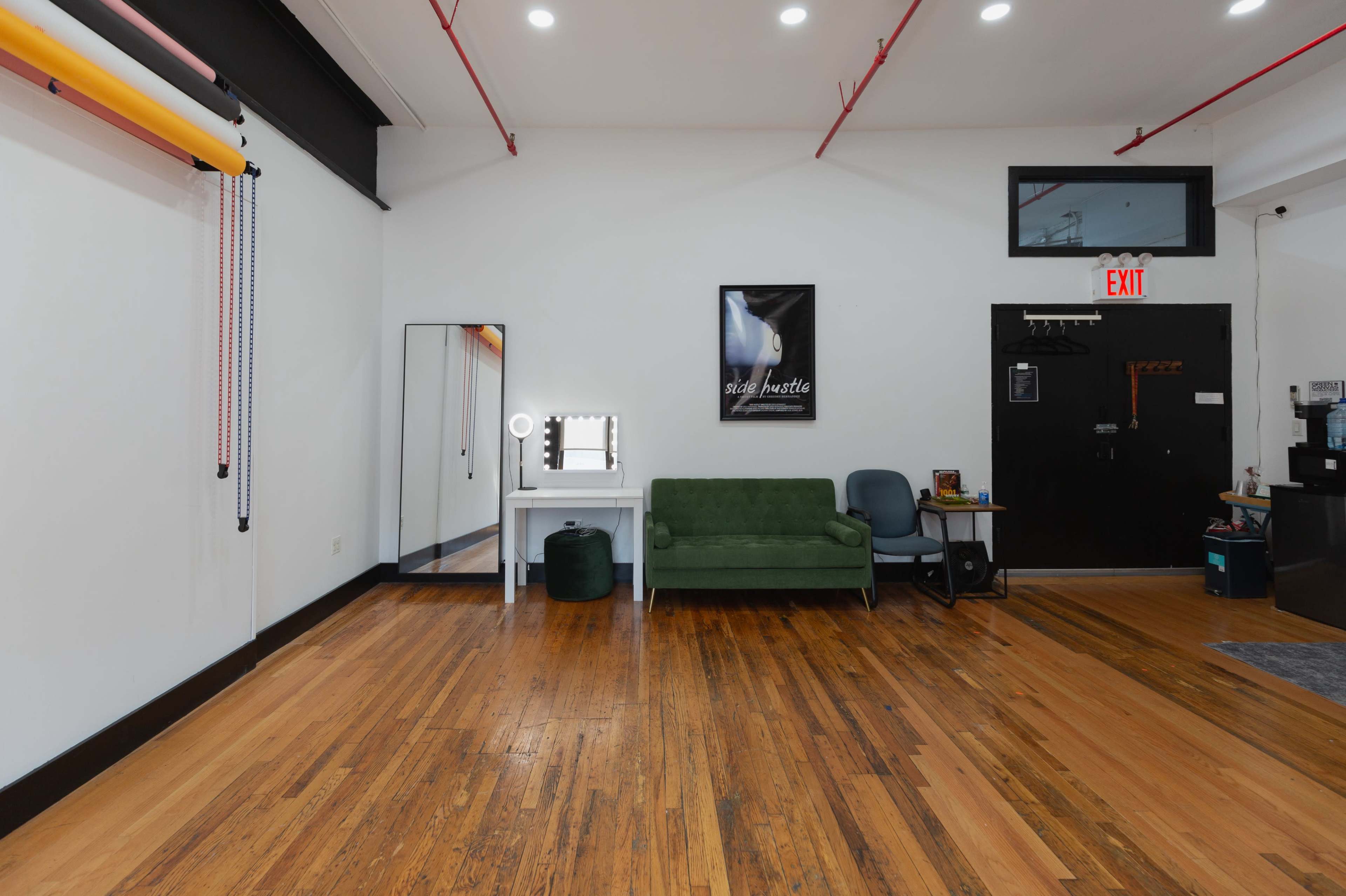 Port Morris | Multi-use Photo/Video Studio Image in West Bronx, Bronx, NY