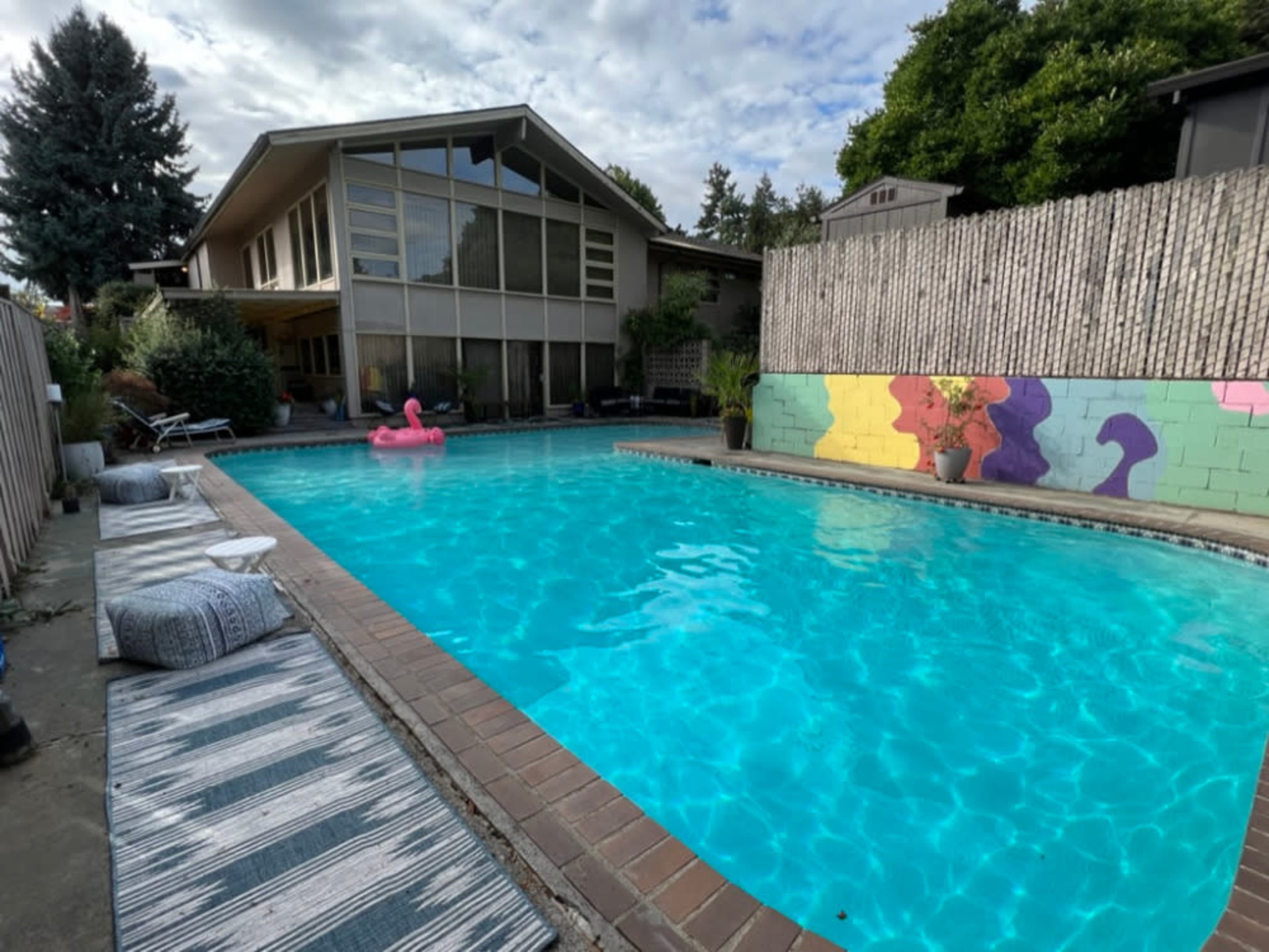 Swimming Pool Rental