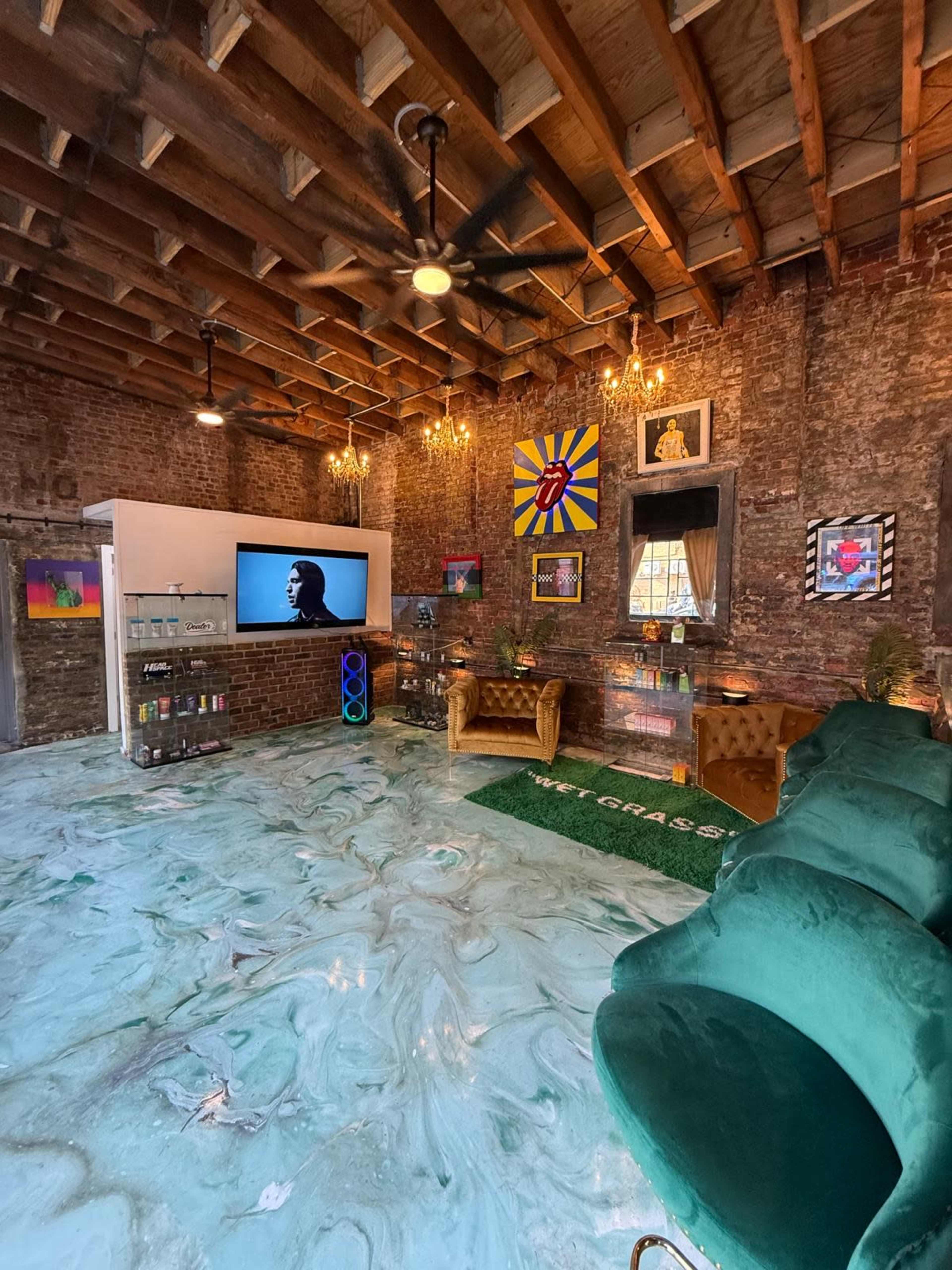 Bed Stuy - Chic Event Loft with Artistic Vibe & Luxe Bar Image in Bedford-Stuyvesant, Brooklyn, NY
