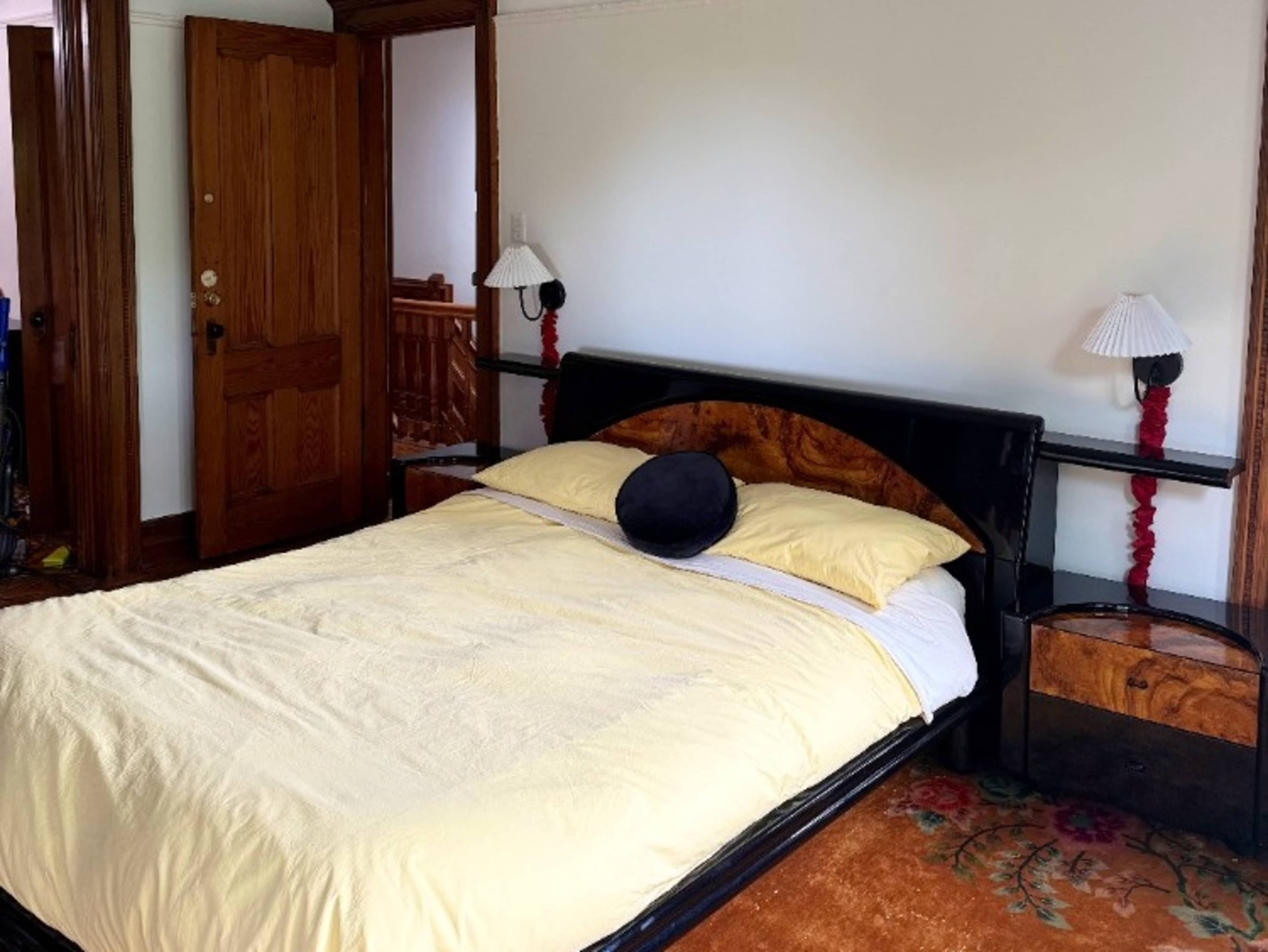 Dressing Room #2 + Sitting Room